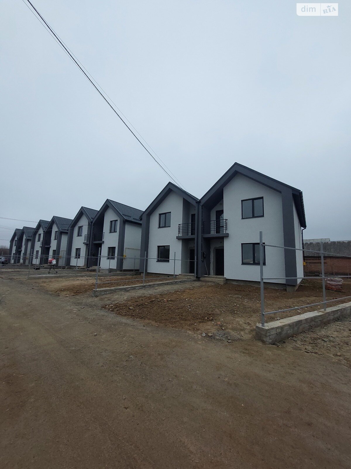 двухэтажный дуплекс, 110 кв. м, кирпич. Продажа в Зарванцах фото 1 двухэтажный дуплекс, 110 кв. м, кирпич. Продажа в Зарванцах фото 1