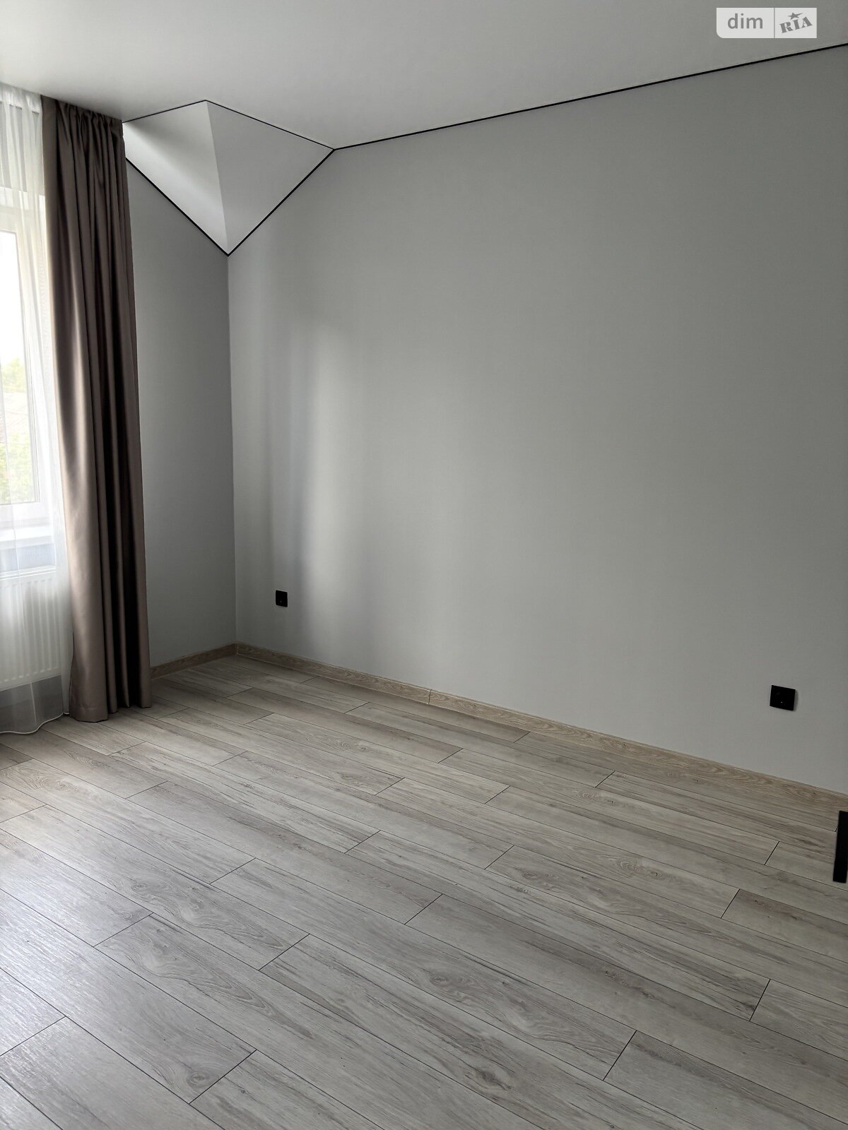 двухэтажный дуплекс, 105 кв. м, кирпич. Продажа в Зарванцах фото 1 двухэтажный дуплекс, 105 кв. м, кирпич. Продажа в Зарванцах фото 1