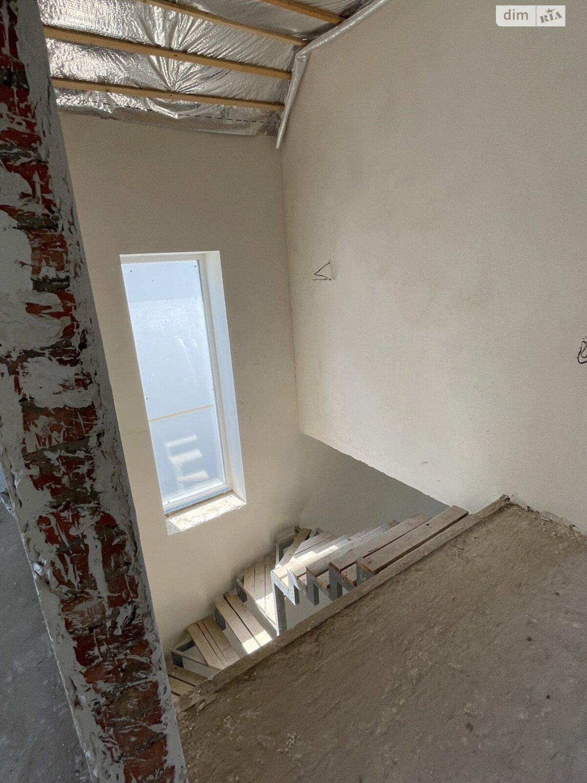 двухэтажный дуплекс, 110 кв. м, кирпич. Продажа в Зарванцах фото 1 двухэтажный дуплекс, 110 кв. м, кирпич. Продажа в Зарванцах фото 1