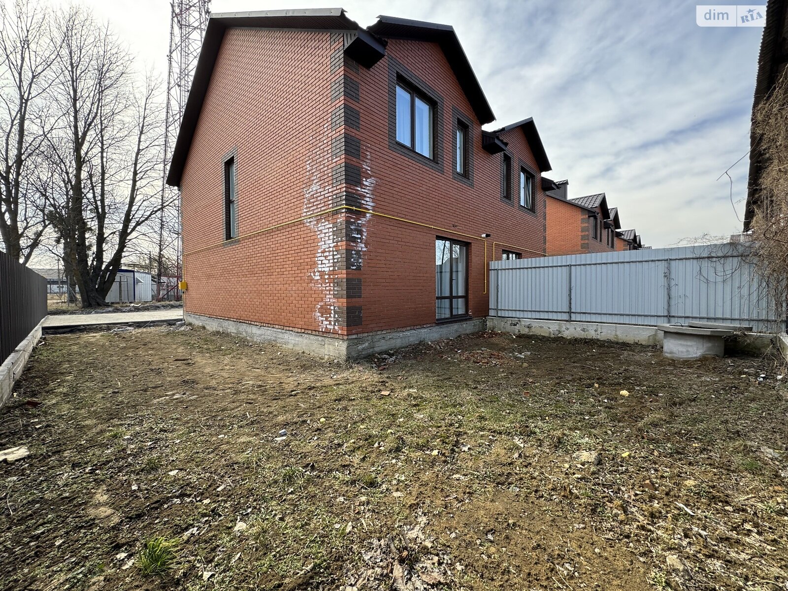 двоповерховий дуплекс, 104 кв. м, цегла. Продаж у Зарванцях фото 1 двоповерховий дуплекс, 104 кв. м, цегла. Продаж у Зарванцях фото 1