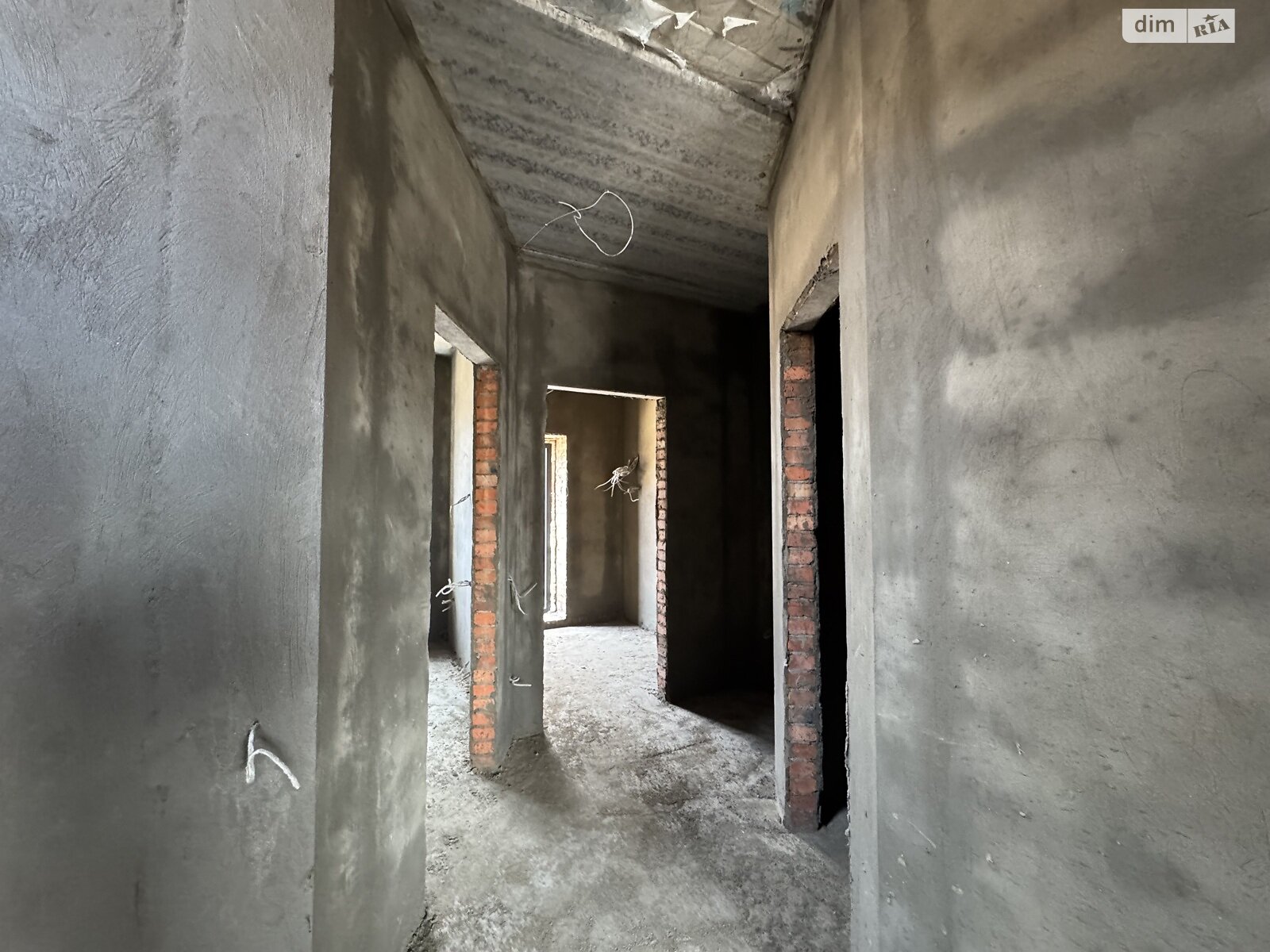 двухэтажный дуплекс, 104 кв. м, кирпич. Продажа в Зарванцах фото 1 двухэтажный дуплекс, 104 кв. м, кирпич. Продажа в Зарванцах фото 1