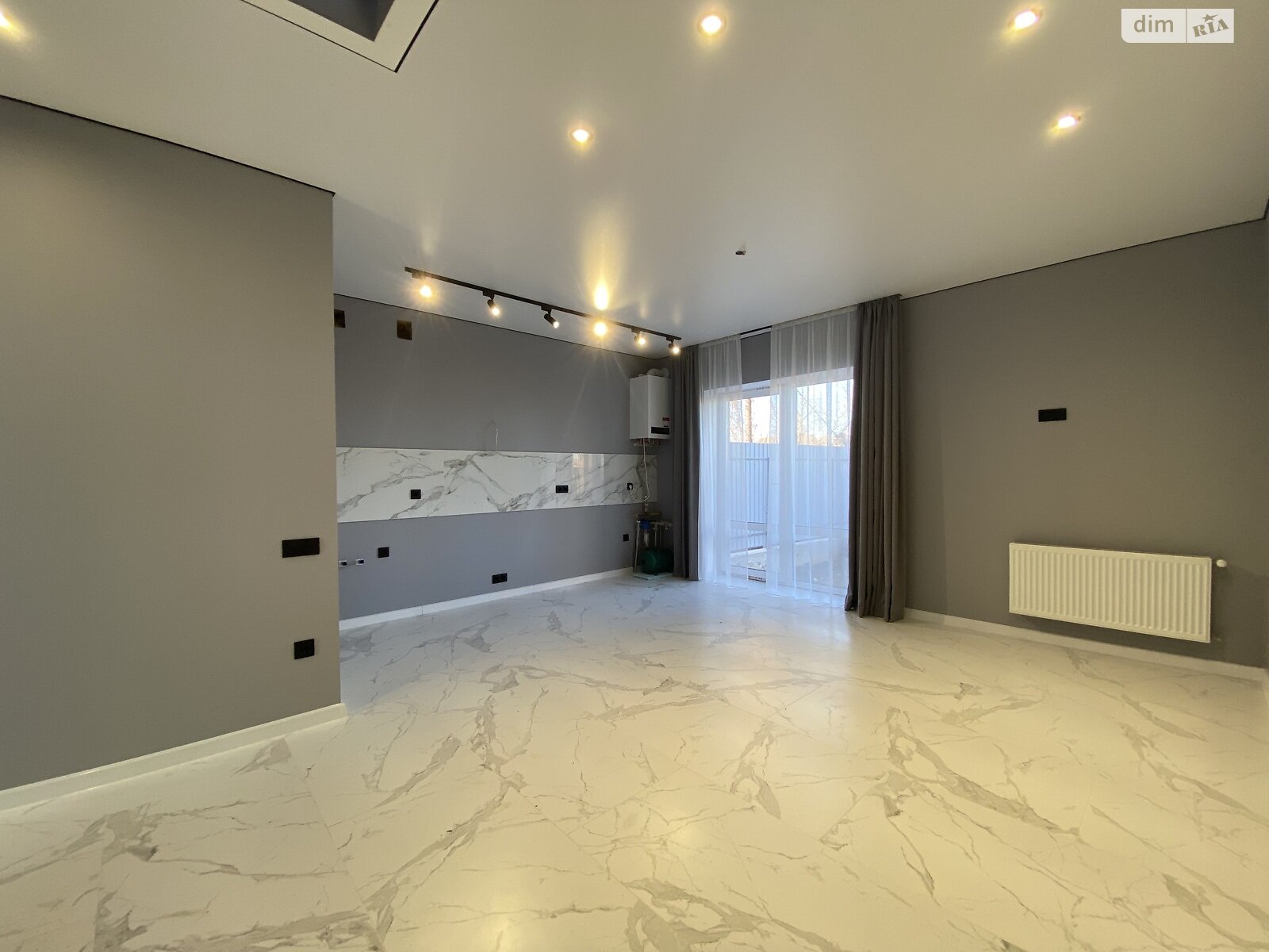 двоповерховий дуплекс, 105 кв. м, цегла. Продаж у Зарванцях фото 1 двоповерховий дуплекс, 105 кв. м, цегла. Продаж у Зарванцях фото 1