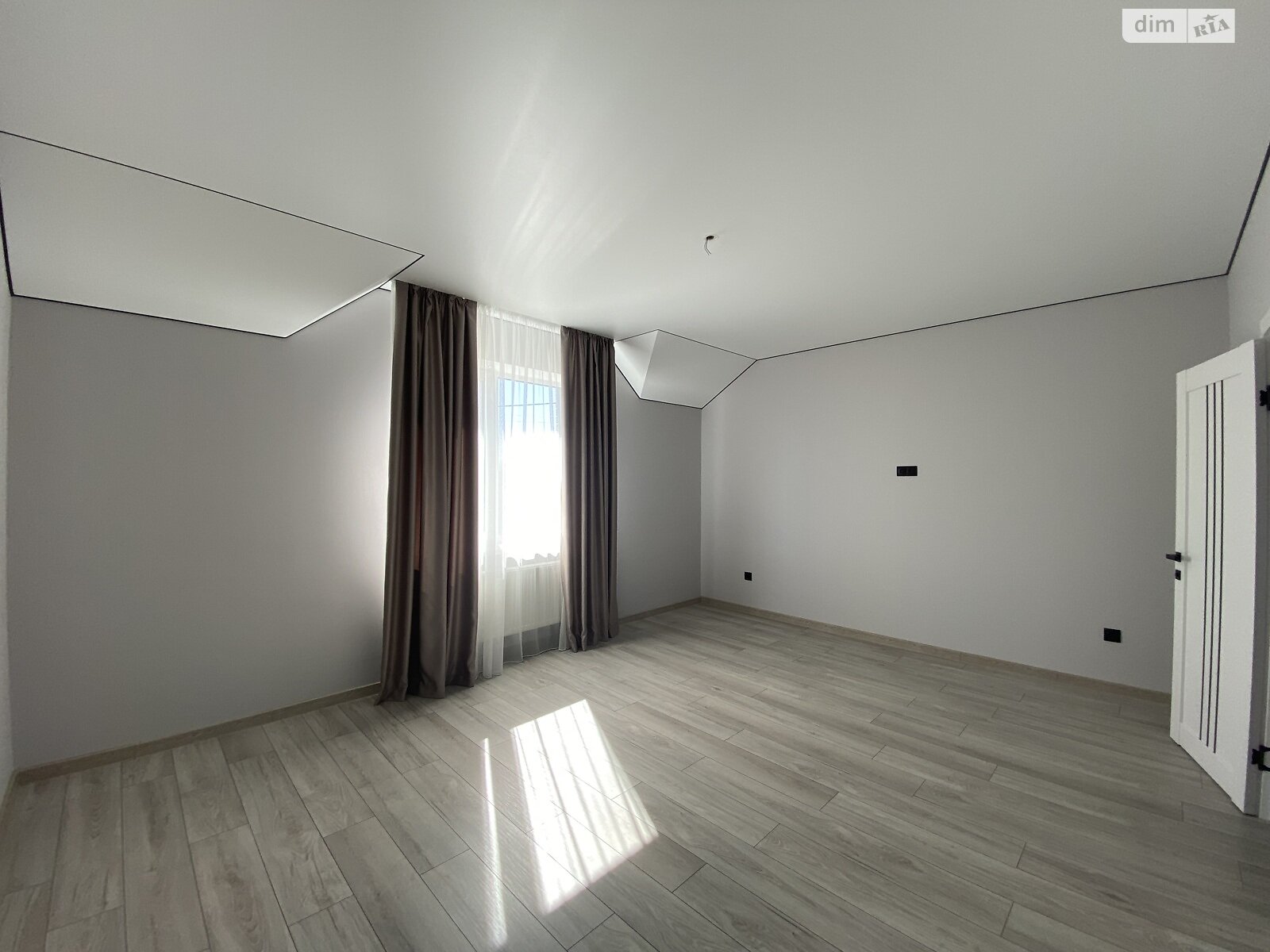 двоповерховий дуплекс, 105 кв. м, цегла. Продаж у Зарванцях фото 1 двоповерховий дуплекс, 105 кв. м, цегла. Продаж у Зарванцях фото 1
