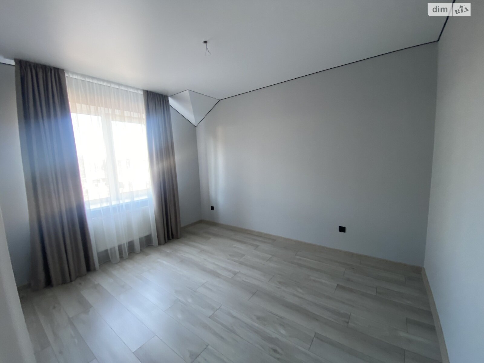 двоповерховий дуплекс, 105 кв. м, кирпич. Продаж у Зарванцях фото 1 двоповерховий дуплекс, 105 кв. м, кирпич. Продаж у Зарванцях фото 1