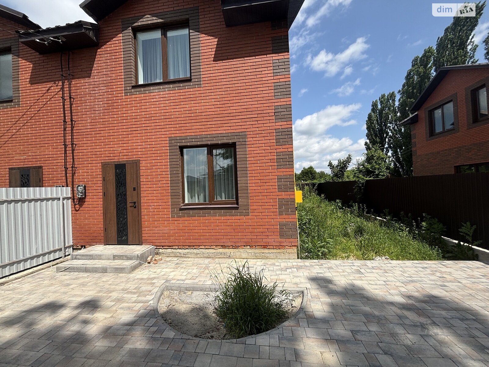 двоповерховий дуплекс, 95 кв. м, кирпич. Продаж у Зарванцях фото 1 двоповерховий дуплекс, 95 кв. м, кирпич. Продаж у Зарванцях фото 1