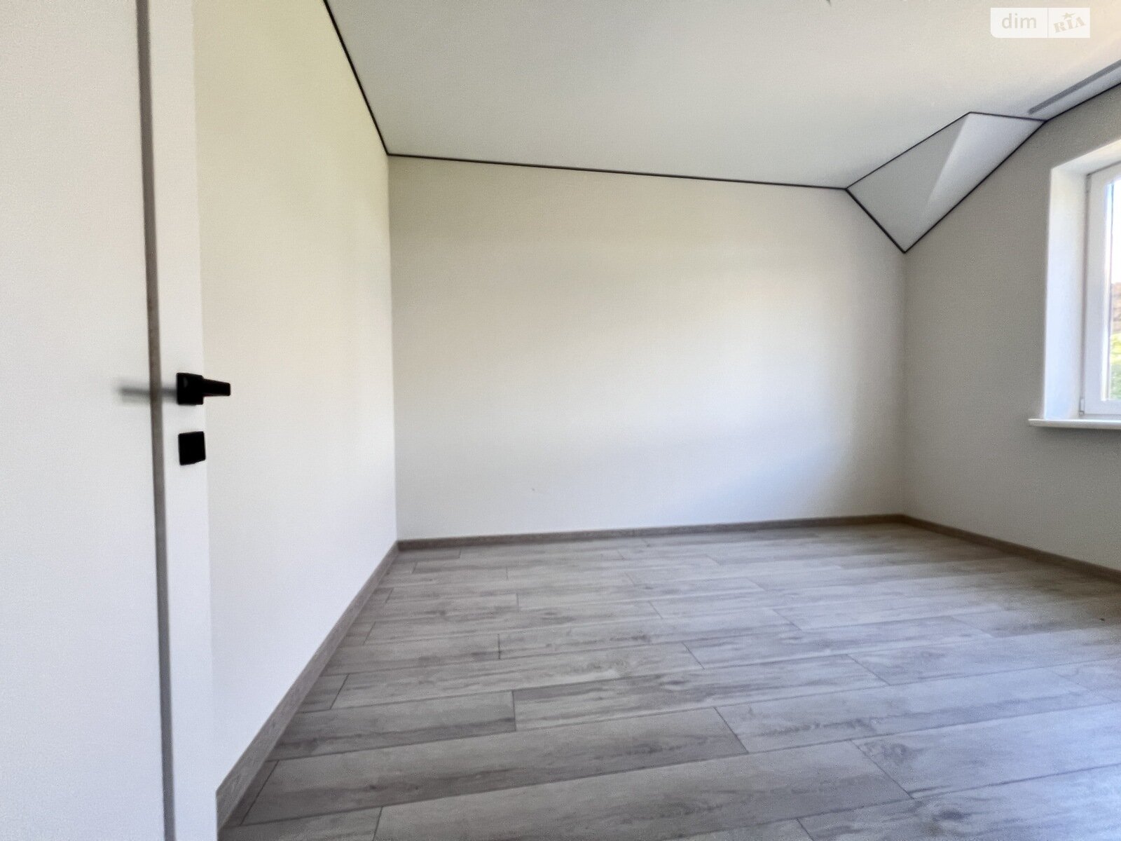 двоповерховий дуплекс, 105 кв. м, кирпич. Продаж у Зарванцях фото 1 двоповерховий дуплекс, 105 кв. м, кирпич. Продаж у Зарванцях фото 1