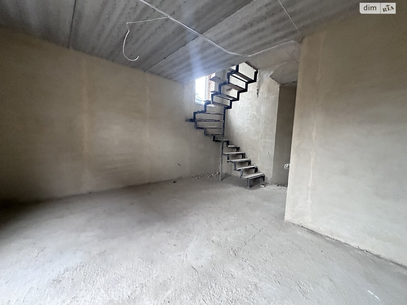 двухэтажный дуплекс, 105 кв. м, кирпич. Продажа в Зарванцах фото 1 двухэтажный дуплекс, 105 кв. м, кирпич. Продажа в Зарванцах фото 1