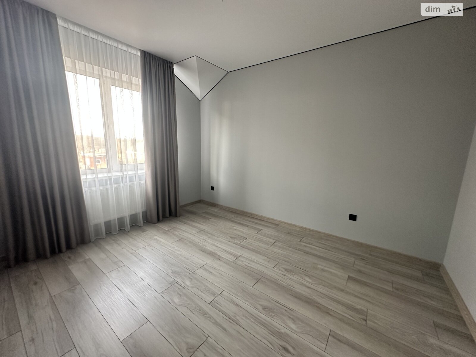 двухэтажный дуплекс, 99 кв. м, кирпич. Продажа в Зарванцах фото 1 двухэтажный дуплекс, 99 кв. м, кирпич. Продажа в Зарванцах фото 1