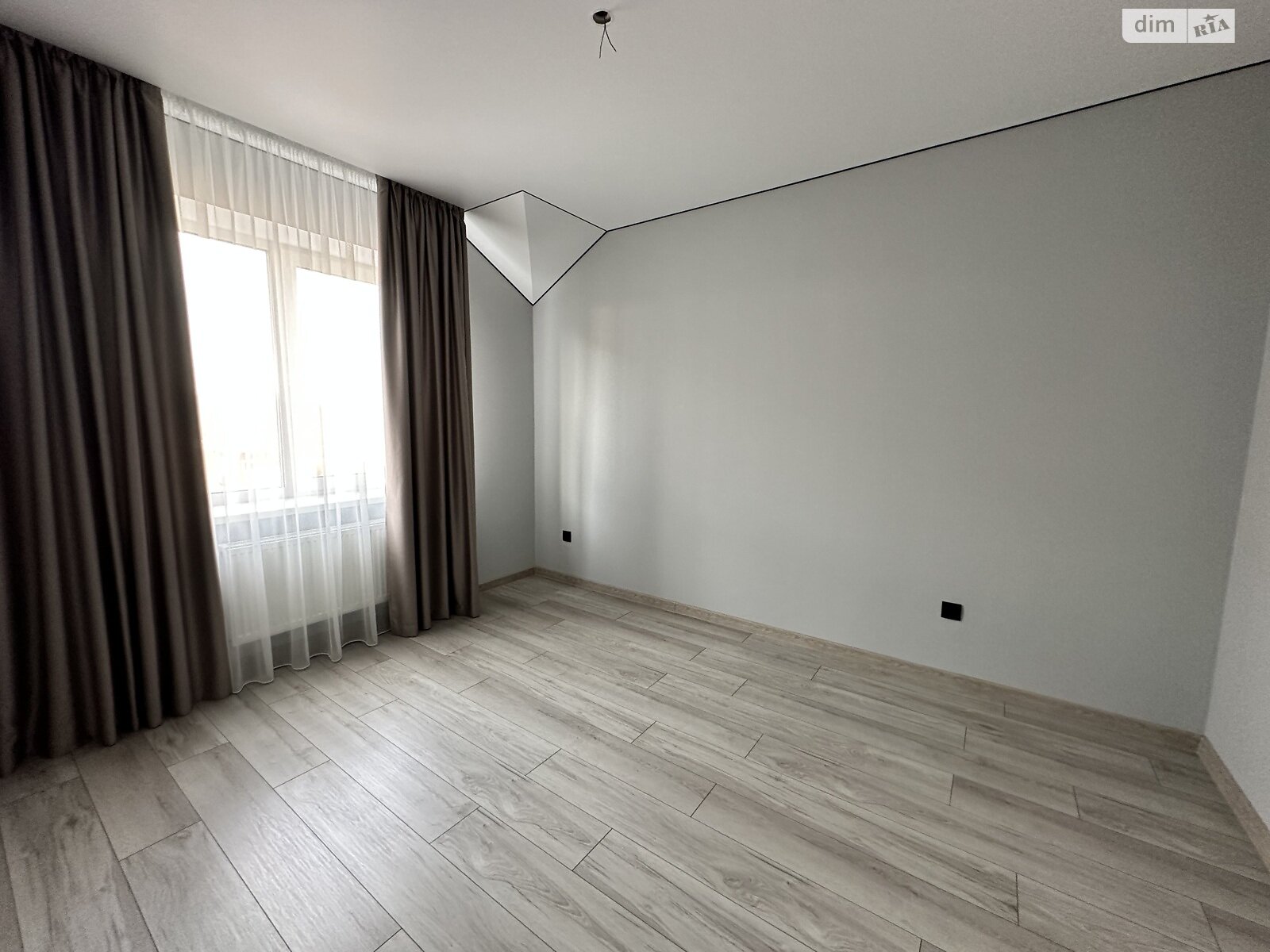 двухэтажный дуплекс, 99 кв. м, кирпич. Продажа в Зарванцах фото 1 двухэтажный дуплекс, 99 кв. м, кирпич. Продажа в Зарванцах фото 1