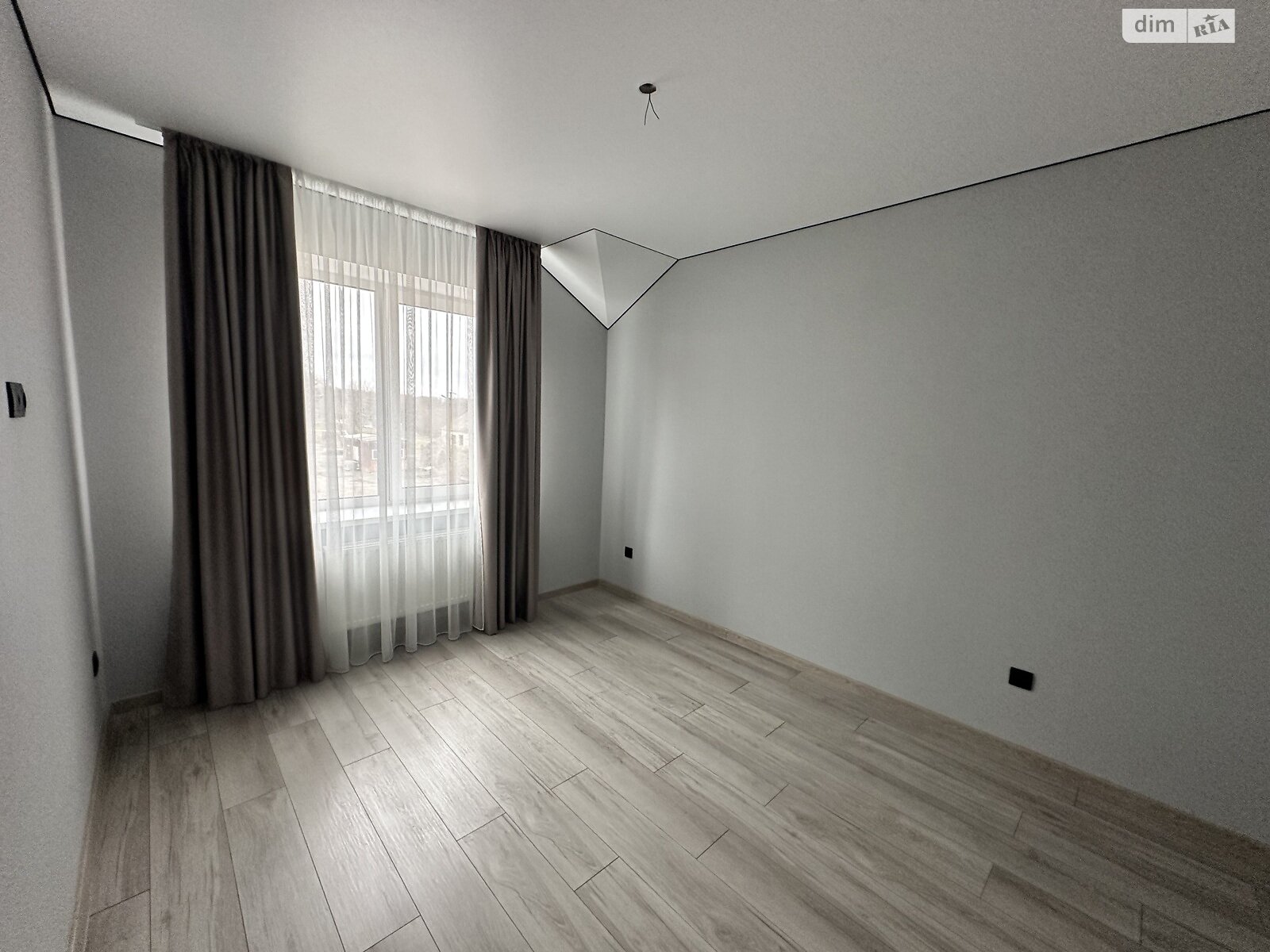 двоповерховий дуплекс, 104 кв. м, цегла. Продаж у Зарванцях фото 1 двоповерховий дуплекс, 104 кв. м, цегла. Продаж у Зарванцях фото 1