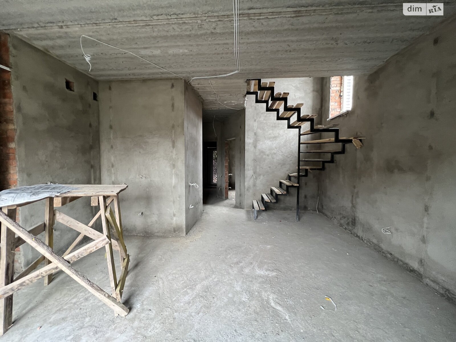 двоповерховий дуплекс, 105 кв. м, цегла. Продаж у Зарванцях фото 1 двоповерховий дуплекс, 105 кв. м, цегла. Продаж у Зарванцях фото 1