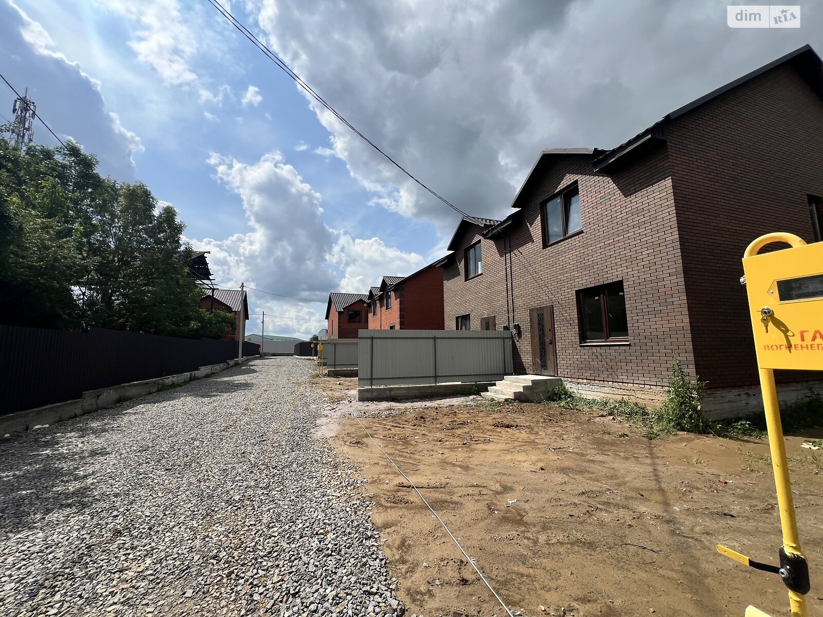 двоповерховий дуплекс, 105 кв. м, кирпич. Продаж у Зарванцях фото 1 двоповерховий дуплекс, 105 кв. м, кирпич. Продаж у Зарванцях фото 1