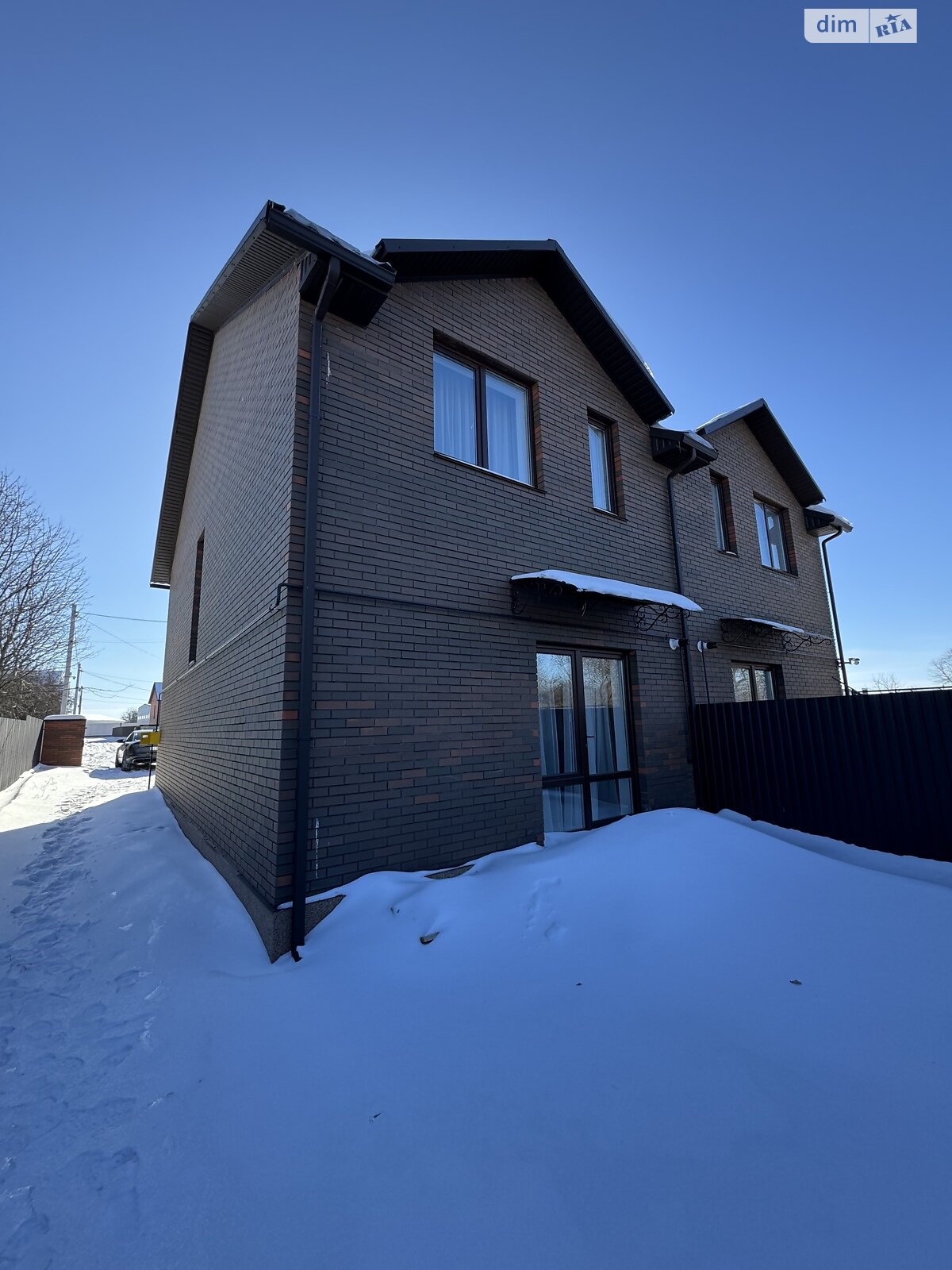 двухэтажный дуплекс, 105 кв. м, кирпич. Продажа в Зарванцах фото 1