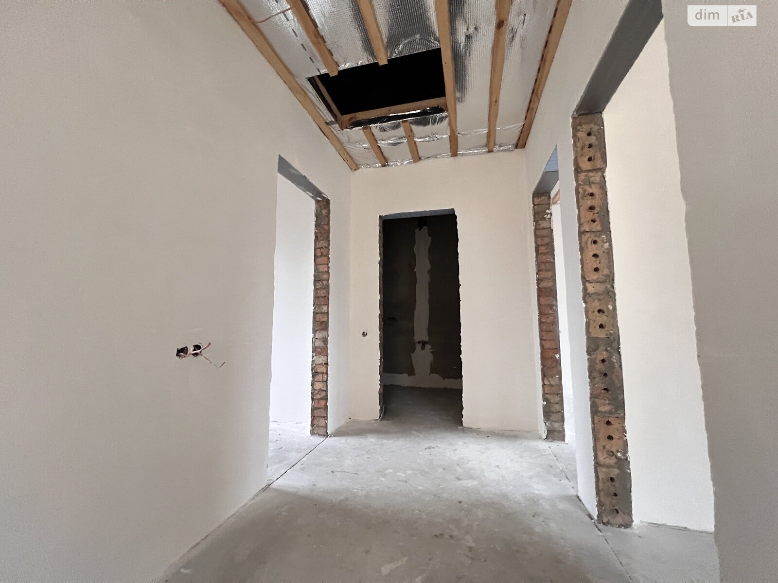 двоповерховий дуплекс, 105 кв. м, кирпич. Продаж у Зарванцях фото 1 двоповерховий дуплекс, 105 кв. м, кирпич. Продаж у Зарванцях фото 1