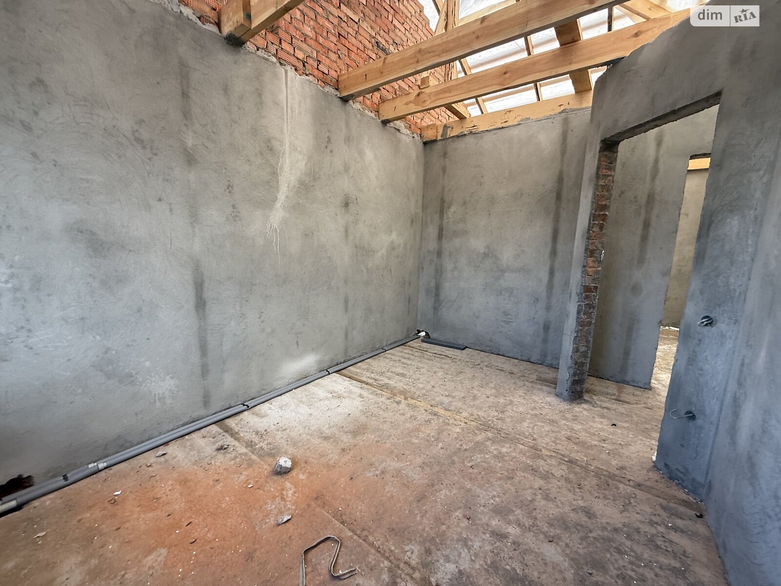 двухэтажный дуплекс, 85 кв. м, кирпич. Продажа в Зарванцах фото 1