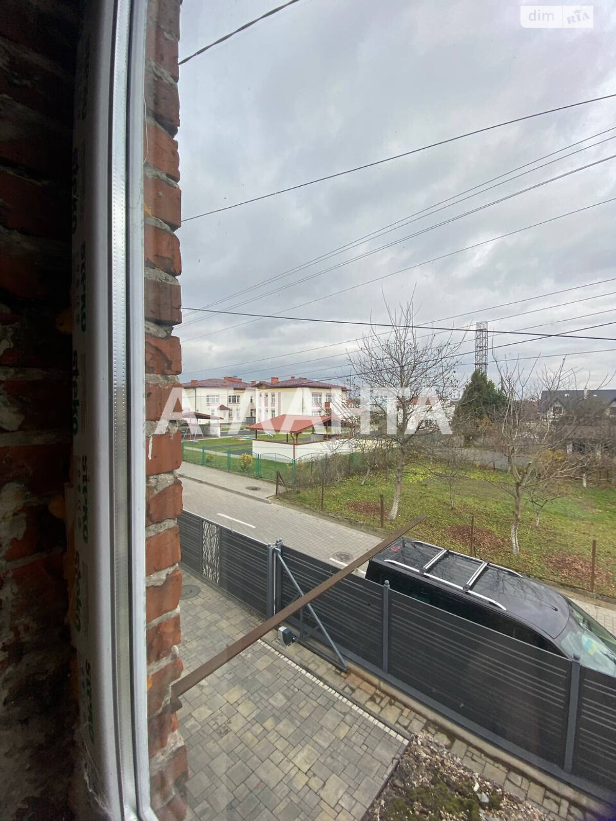 двухэтажный дуплекс, 140 кв. м, кирпич. Продажа в Зимней Воде фото 1