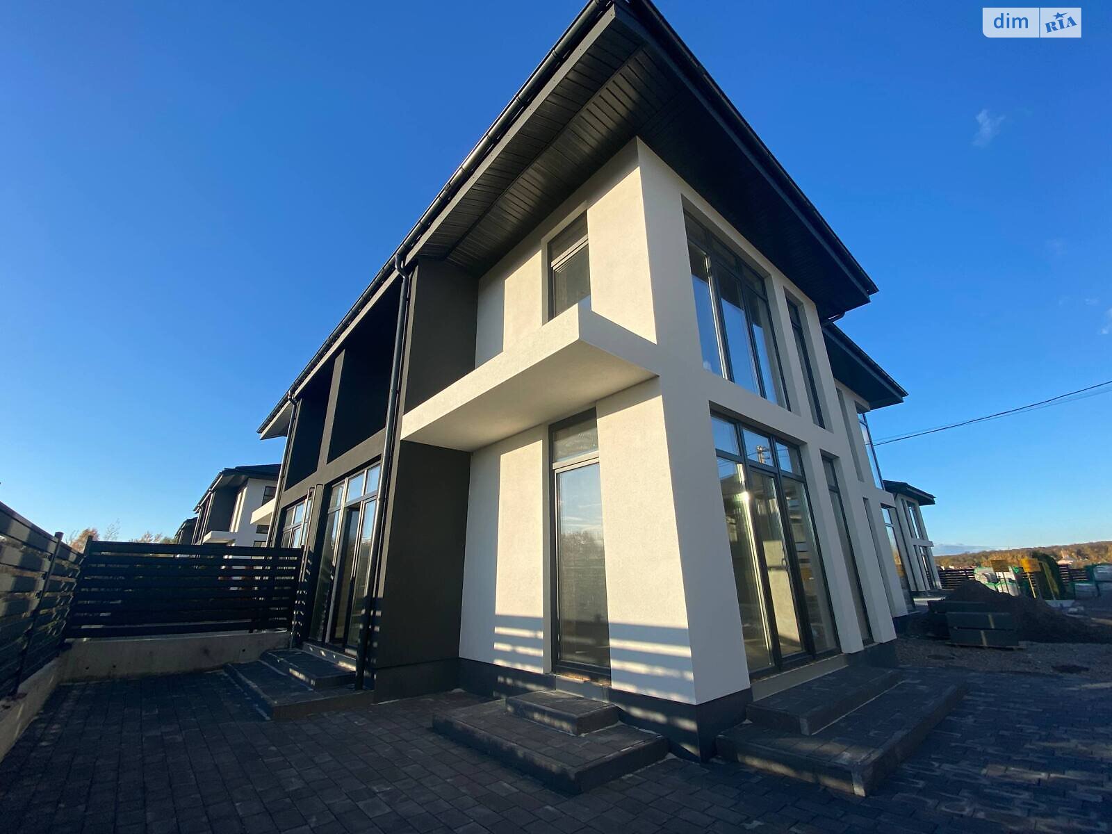 двоповерховий дуплекс, 140 кв. м, цегла. Продаж у Зубрі фото 1