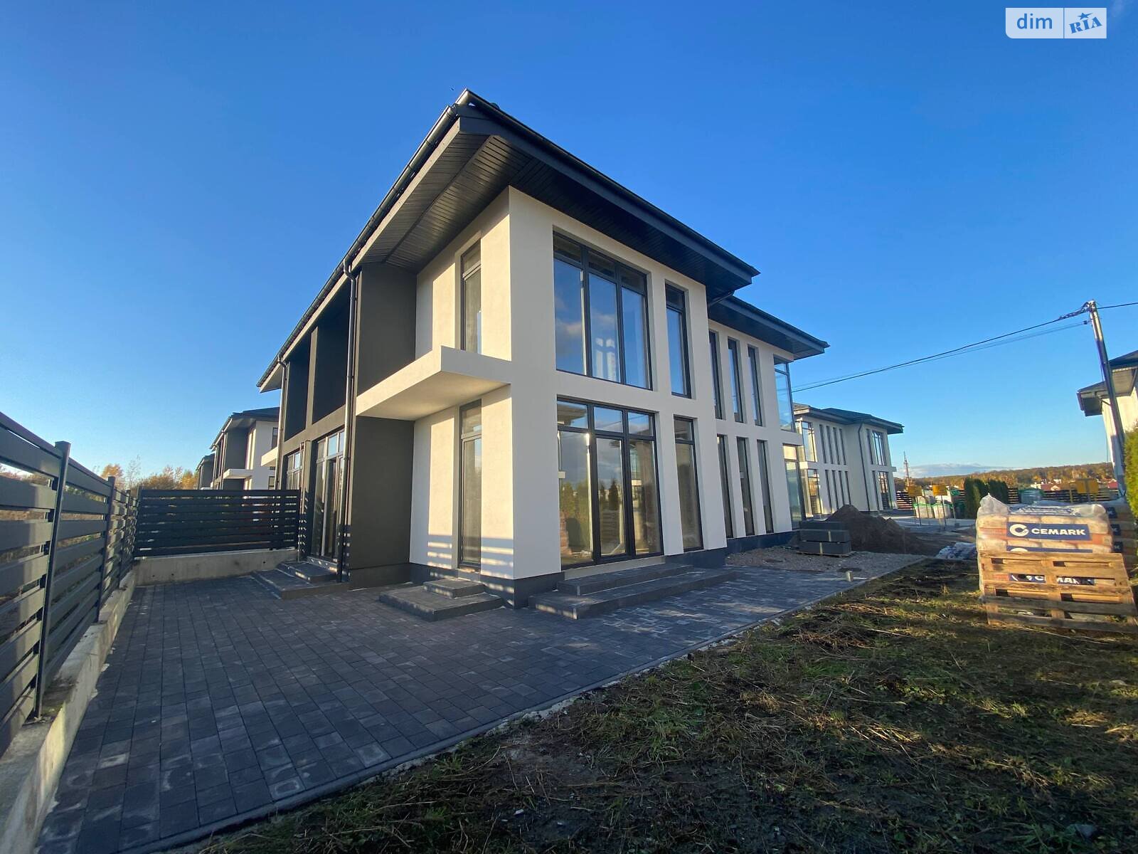 двоповерховий дуплекс, 140 кв. м, цегла. Продаж у Зубрі фото 1