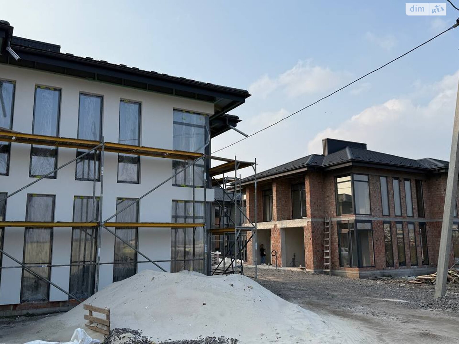 двухэтажный дуплекс, 141 кв. м, кирпич. Продажа в Зубре фото 1 двухэтажный дуплекс, 141 кв. м, кирпич. Продажа в Зубре фото 1