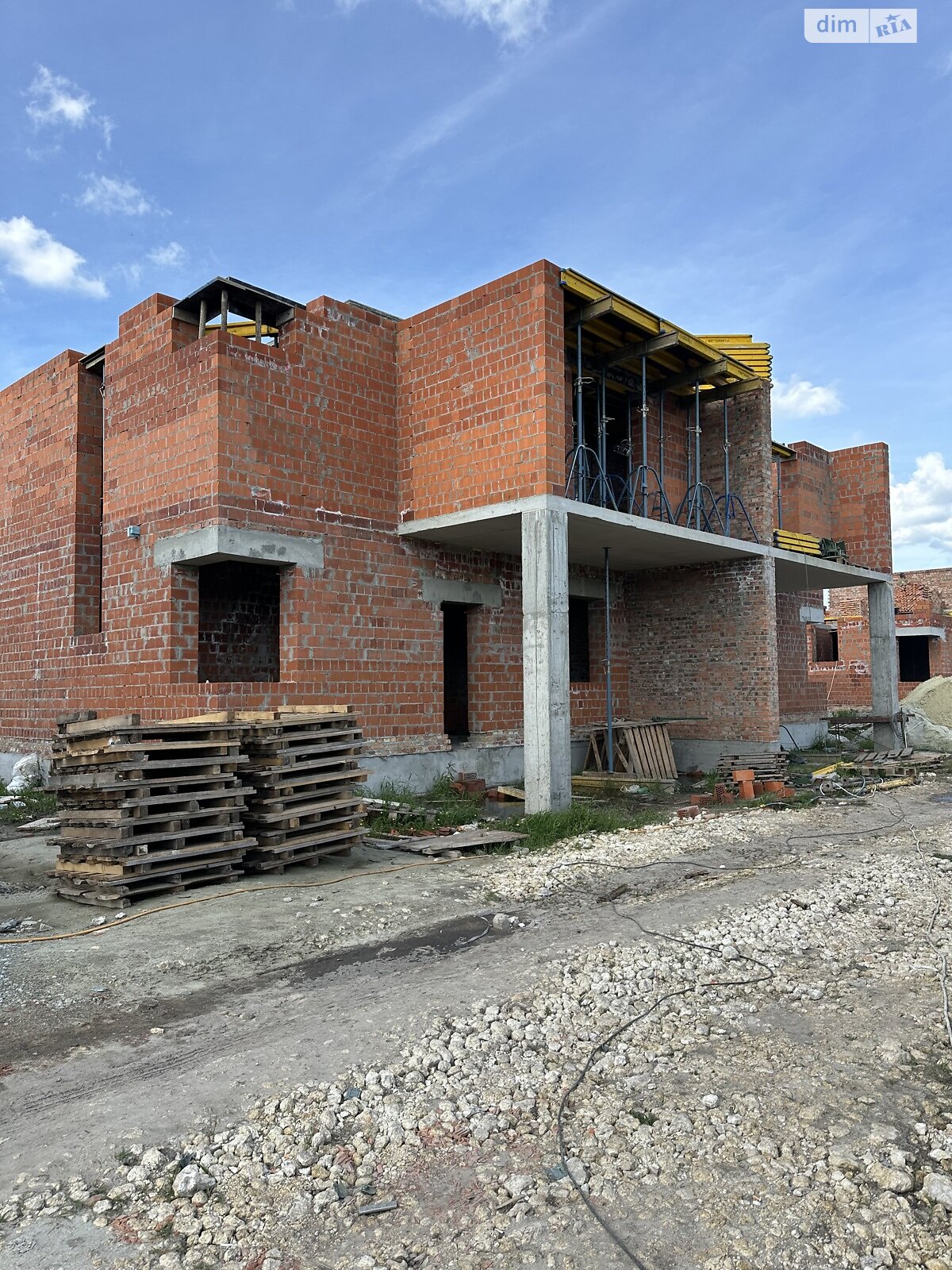 двухэтажный дуплекс, 134 кв. м, керамический блок. Продажа в Зубре фото 1 двухэтажный дуплекс, 134 кв. м, керамический блок. Продажа в Зубре фото 1