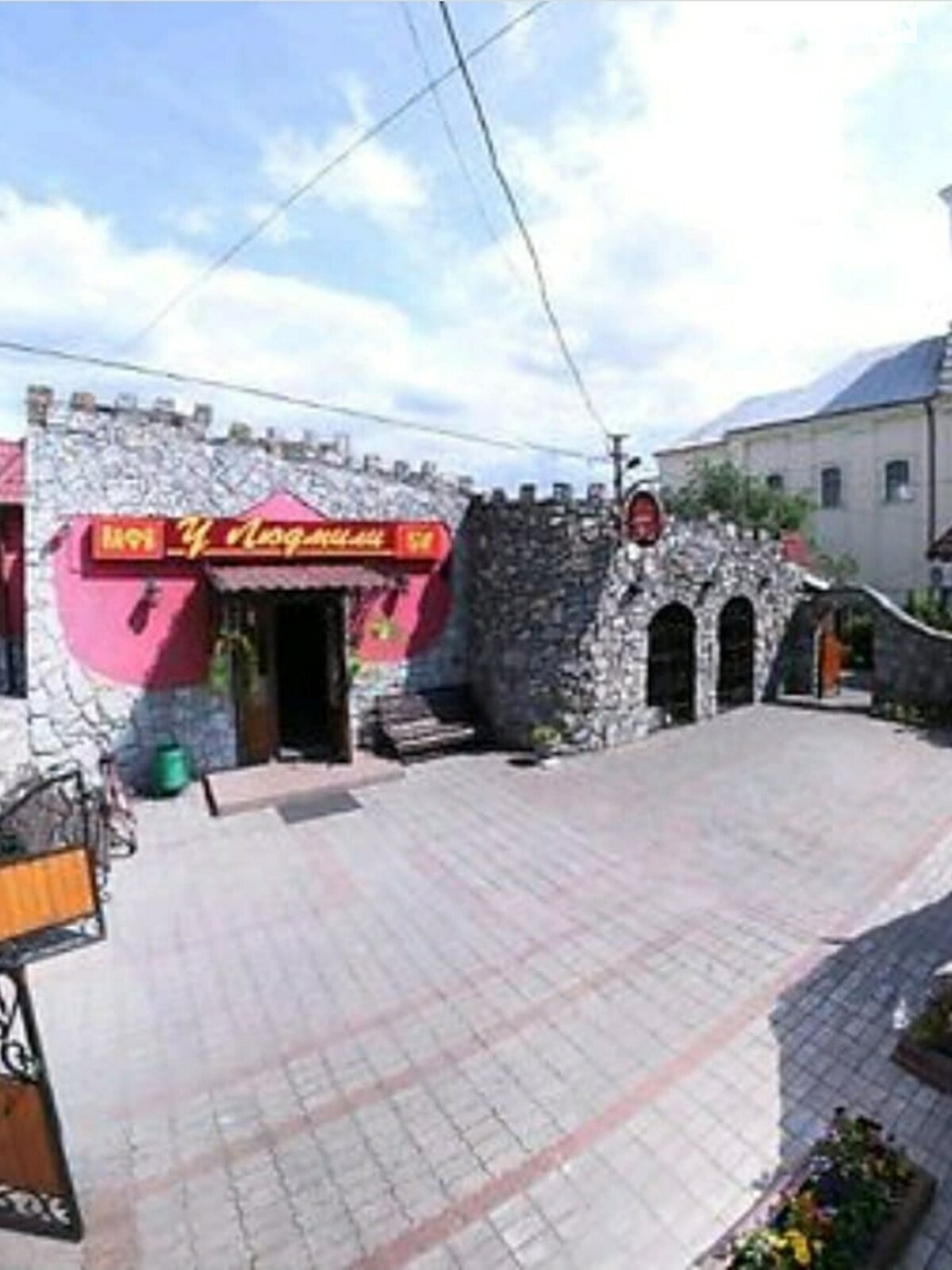 Спеціальне приміщення в Бурштині, продаж по Cтепана Бандери, район Старий Бурштин, ціна: 145 000 доларів за об’єкт фото 1 Спеціальне приміщення в Бурштині, продаж по Cтепана Бандери, район Старий Бурштин, ціна: 145 000 доларів за об’єкт фото 1