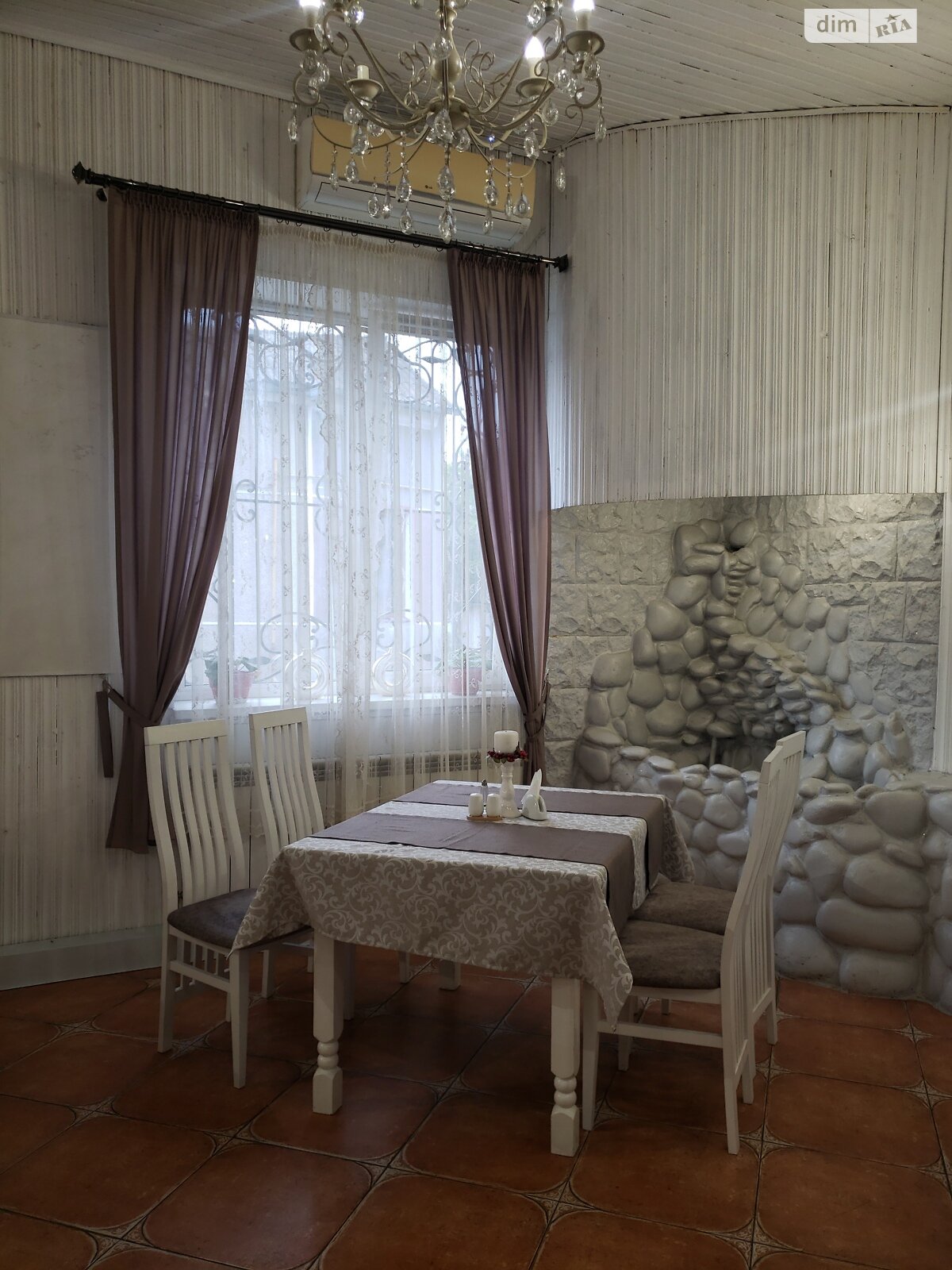 Спеціальне приміщення в Бурштині, продаж по Cтепана Бандери, район Старий Бурштин, ціна: 145 000 доларів за об’єкт фото 1 Спеціальне приміщення в Бурштині, продаж по Cтепана Бандери, район Старий Бурштин, ціна: 145 000 доларів за об’єкт фото 1