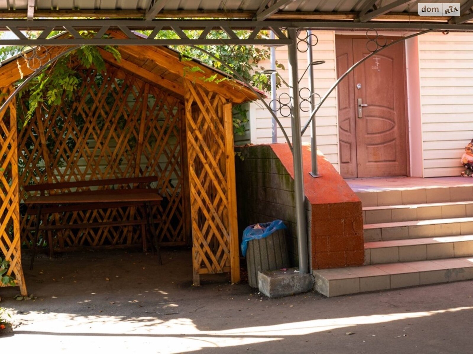 Спеціальне приміщення в Уладівці, Українки Лесі 16, ціна продажу: 74 999 долларів за об’єкт фото 1