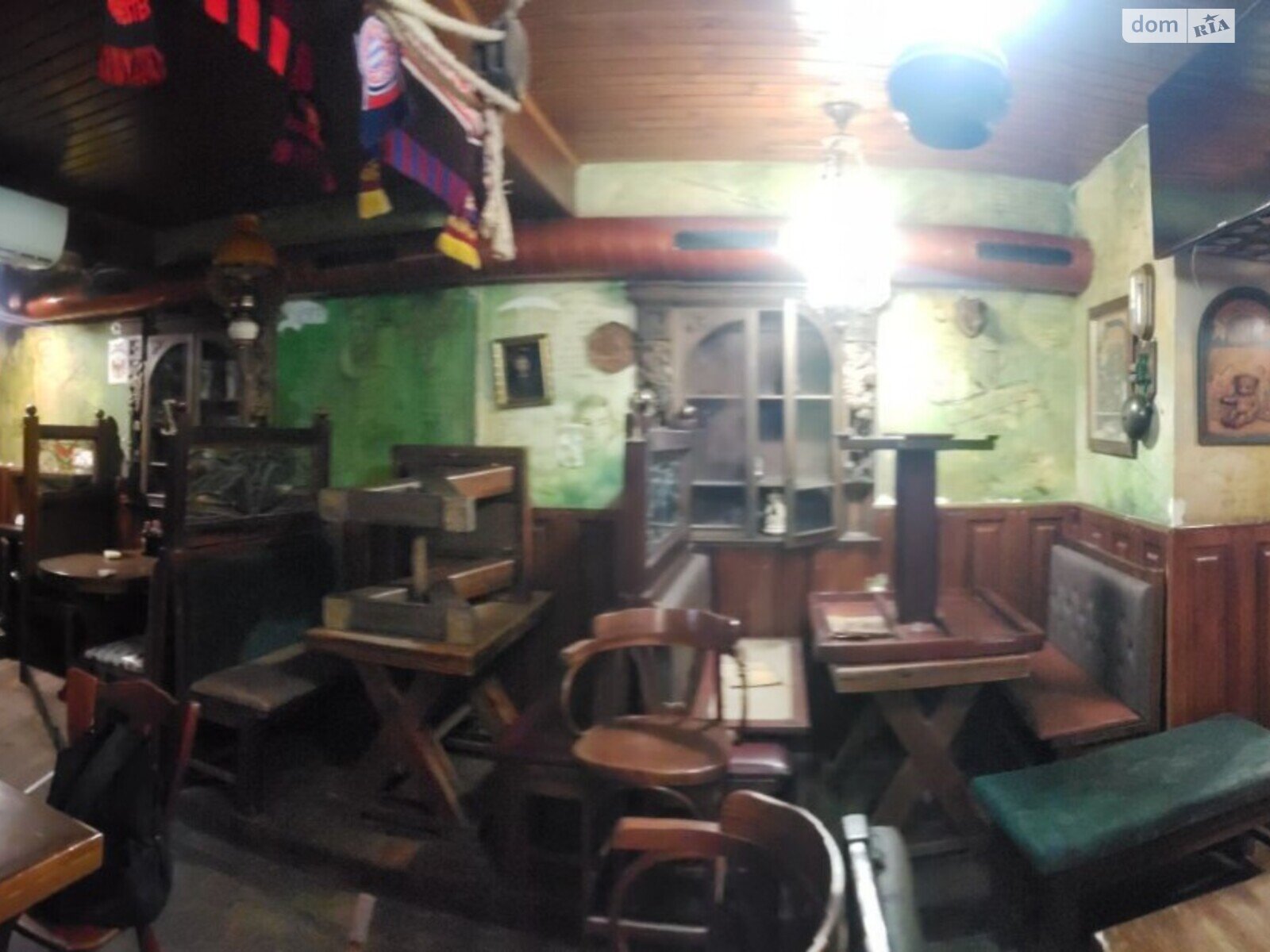 Спеціальне приміщення в Рівному, продаж по Чорновола В’ячеслава вулиця, район Центр, ціна: 100 000 доларів за об’єкт фото 1 Спеціальне приміщення в Рівному, продаж по Чорновола В’ячеслава вулиця, район Центр, ціна: 100 000 доларів за об’єкт фото 1