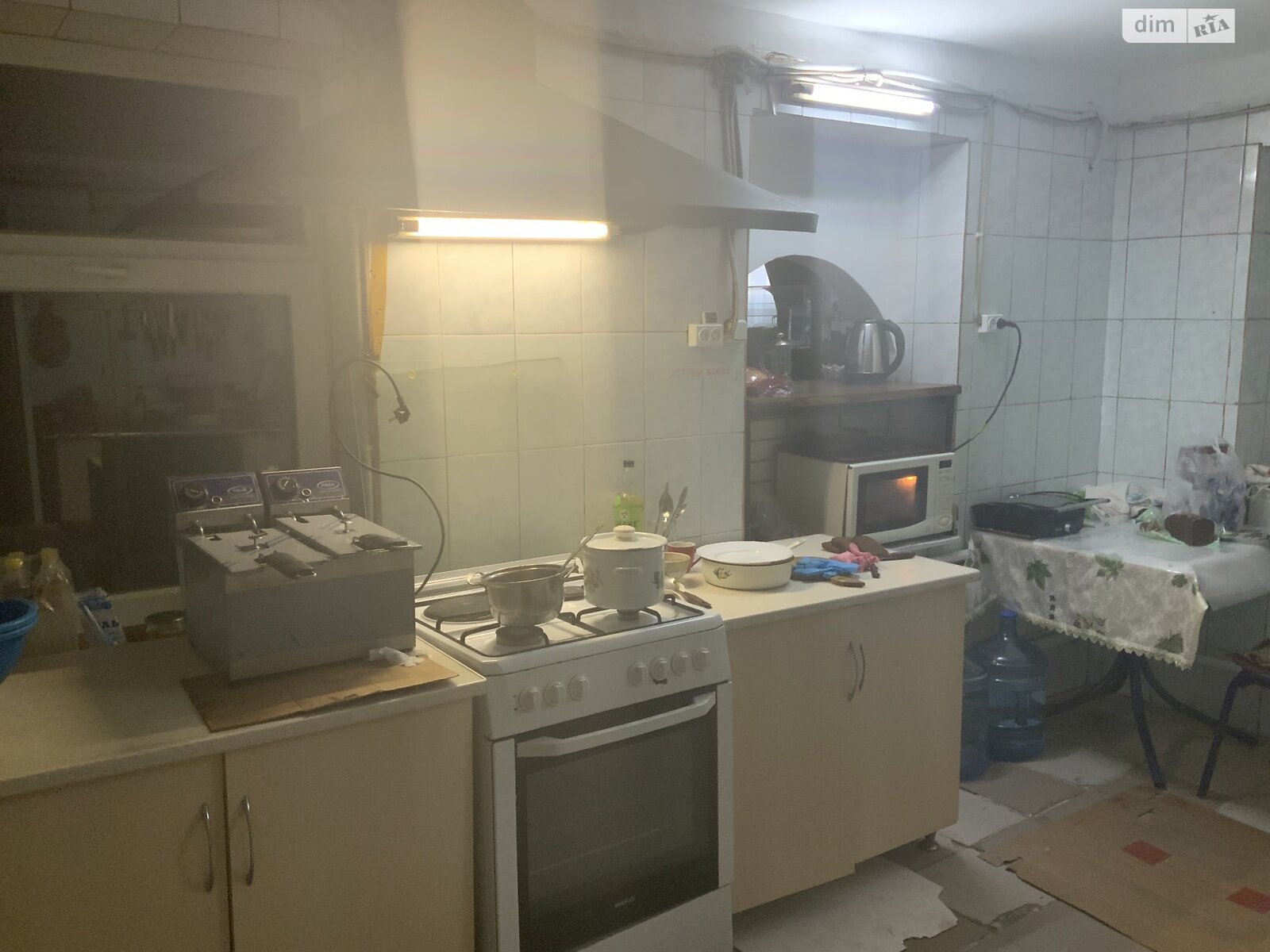 Коммерческое помещение в Александрии, продажа по Гетмана Мазепы (Героев Сталинграда) улица, район Александрия, цена: 300 долларов за объект фото 1 Коммерческое помещение в Александрии, продажа по Гетмана Мазепы (Героев Сталинграда) улица, район Александрия, цена: 300 долларов за объект фото 1