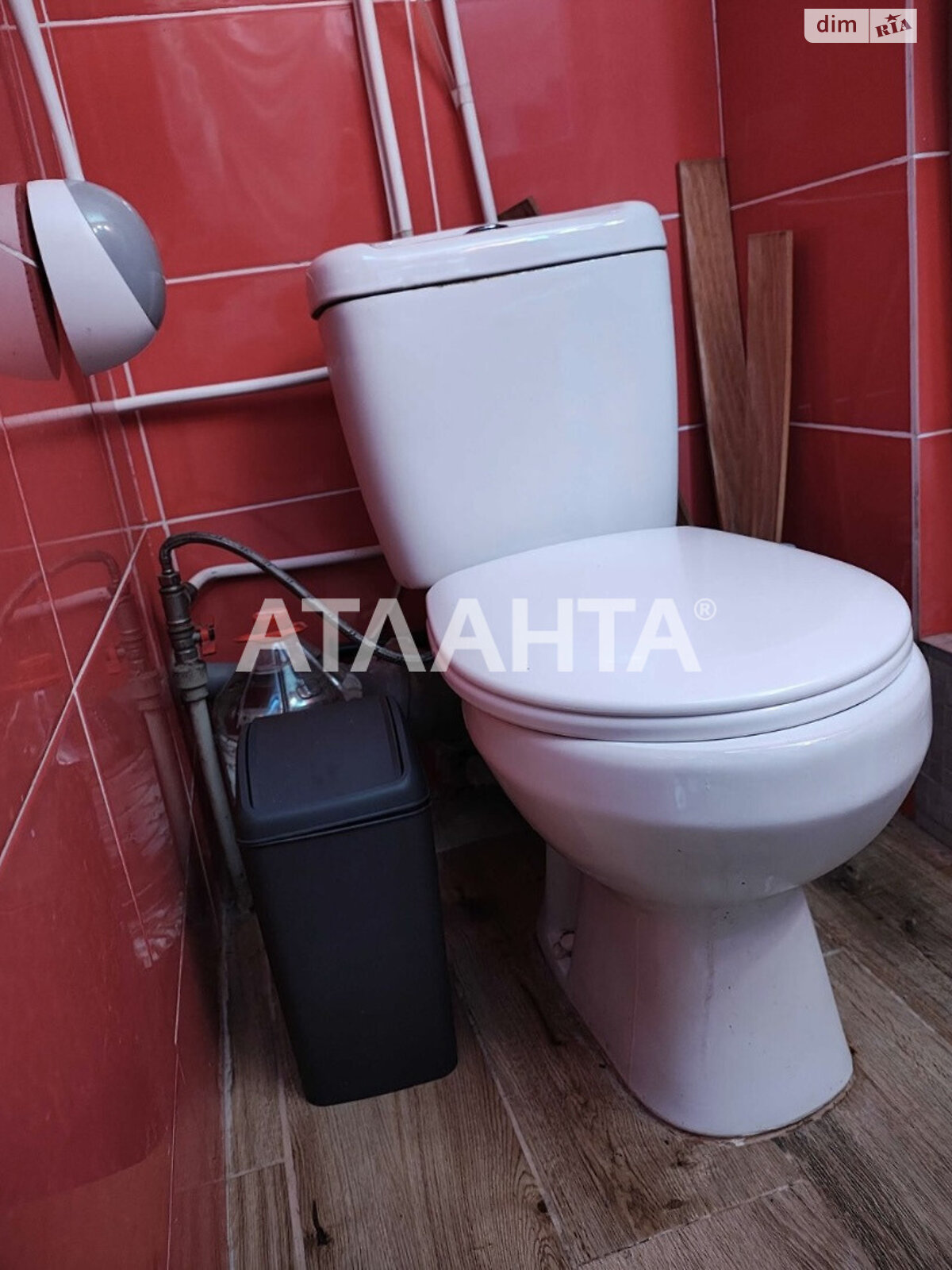 Комерційне приміщення в Авангарді, Торгова вулиця, ціна продажу: 18 500 доларів за об’єкт фото 1 Комерційне приміщення в Авангарді, Торгова вулиця, ціна продажу: 18 500 доларів за об’єкт фото 1