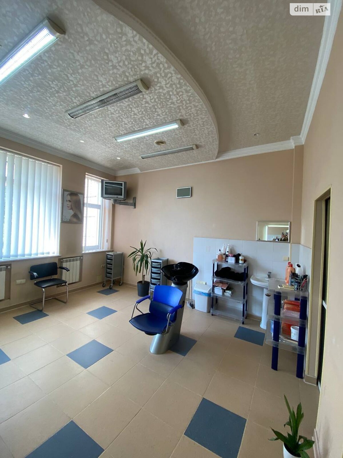 Комерційне приміщення в Білій Церкві, продаж по Таращанська вулиця 161, район Таращанський, ціна: 36 000 доларів за об’єкт фото 1 Комерційне приміщення в Білій Церкві, продаж по Таращанська вулиця 161, район Таращанський, ціна: 36 000 доларів за об’єкт фото 1