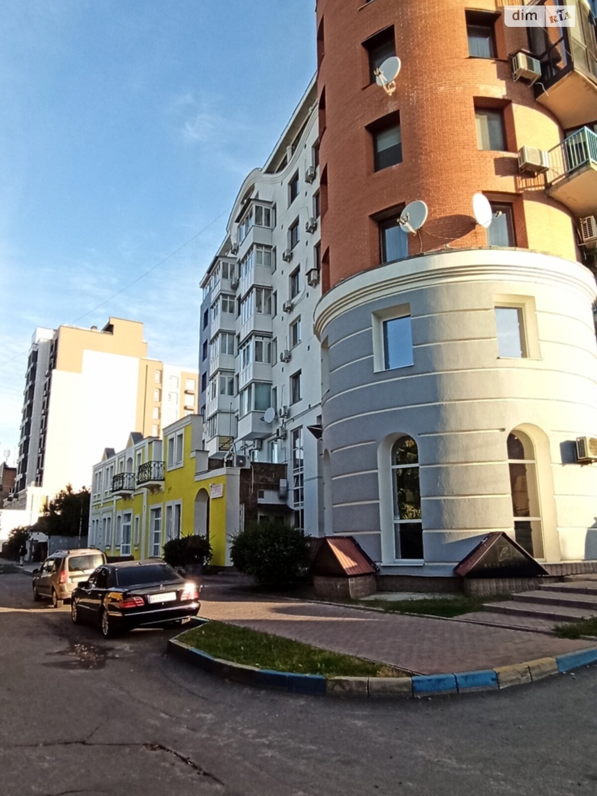 Коммерческое помещение в Белой Церкви, продажа по Шолом-Алейхема улица 9, район Центр, цена: 370 000 долларов за объект фото 1 Коммерческое помещение в Белой Церкви, продажа по Шолом-Алейхема улица 9, район Центр, цена: 370 000 долларов за объект фото 1