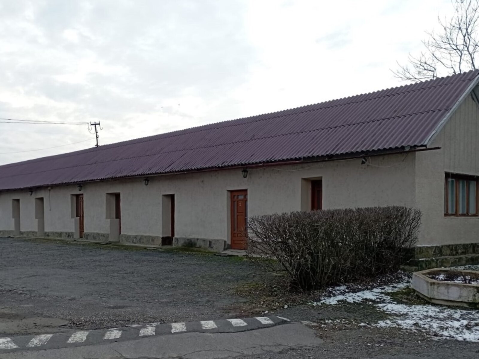 Комерційне приміщення в Береговому, продаж по Хмельницького вулиця, район Берегово, ціна: 350 000 доларів за об’єкт фото 1 Комерційне приміщення в Береговому, продаж по Хмельницького вулиця, район Берегово, ціна: 350 000 доларів за об’єкт фото 1