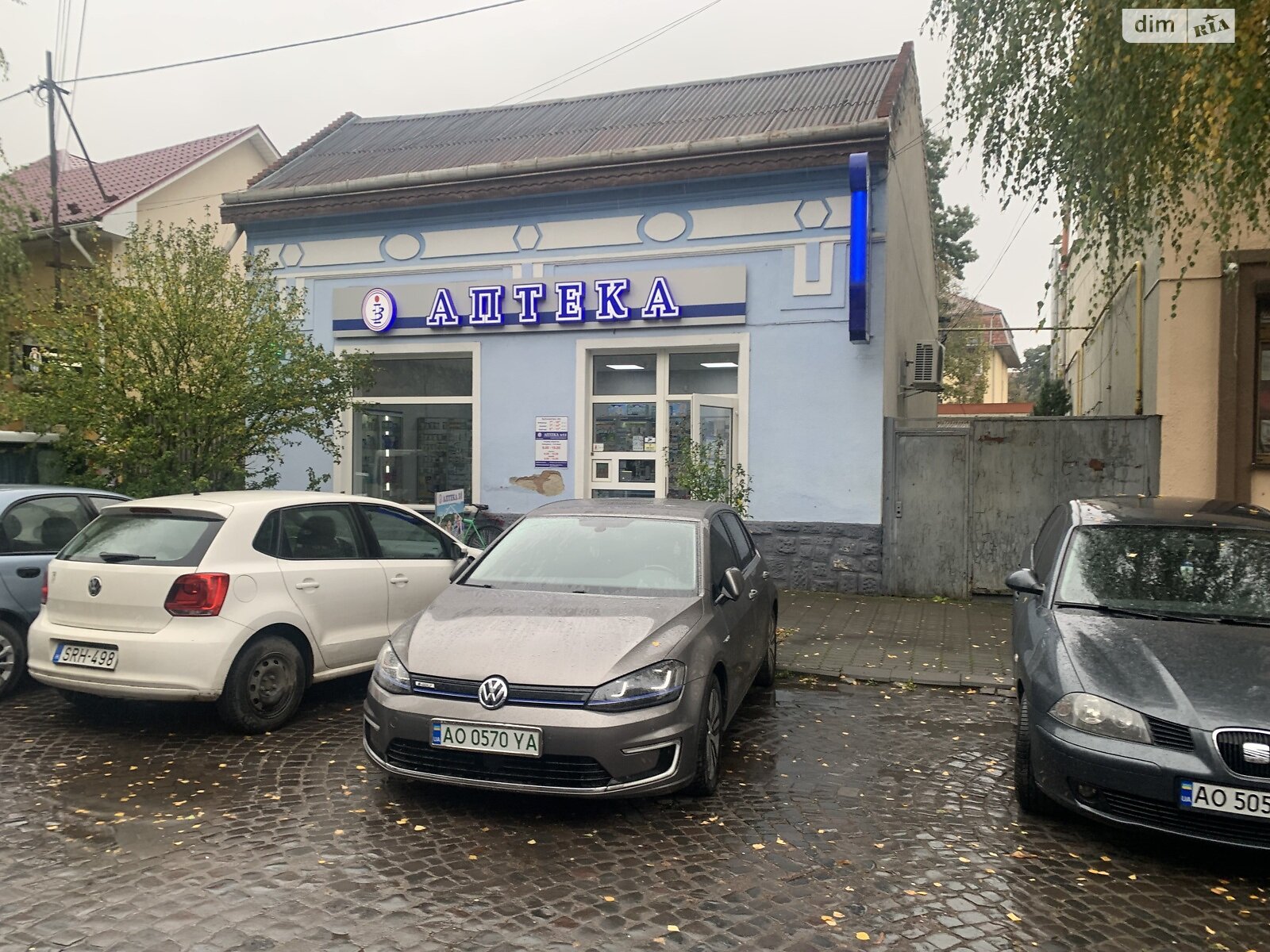 Коммерческое помещение в Берегове, Ивана Франко улица 6, цена: продажи 180 000 долларов за объект фото 1 Коммерческое помещение в Берегове, Ивана Франко улица 6, цена продажи: 180 000 долларов за объект фото 1