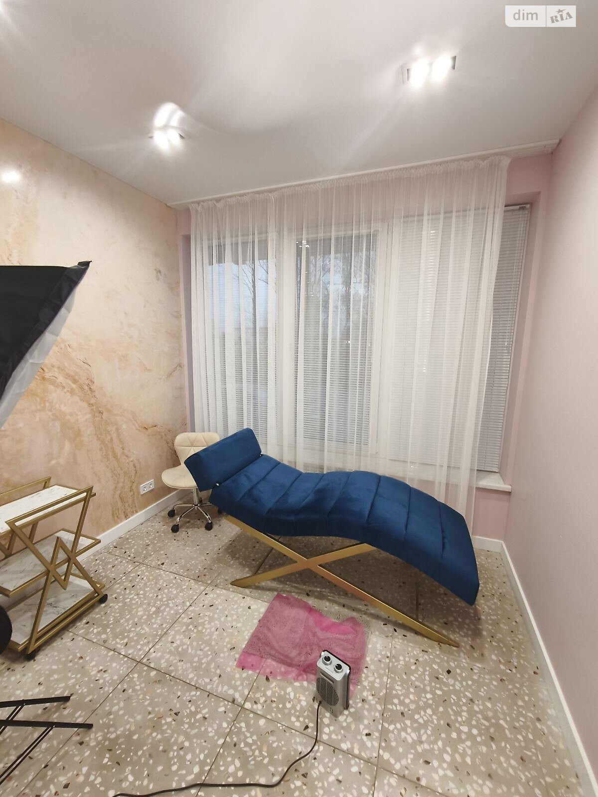 Комерційне приміщення в Березині, Райдужна вулиця 100, ціна продажу: 190 000 доларів за об’єкт фото 1