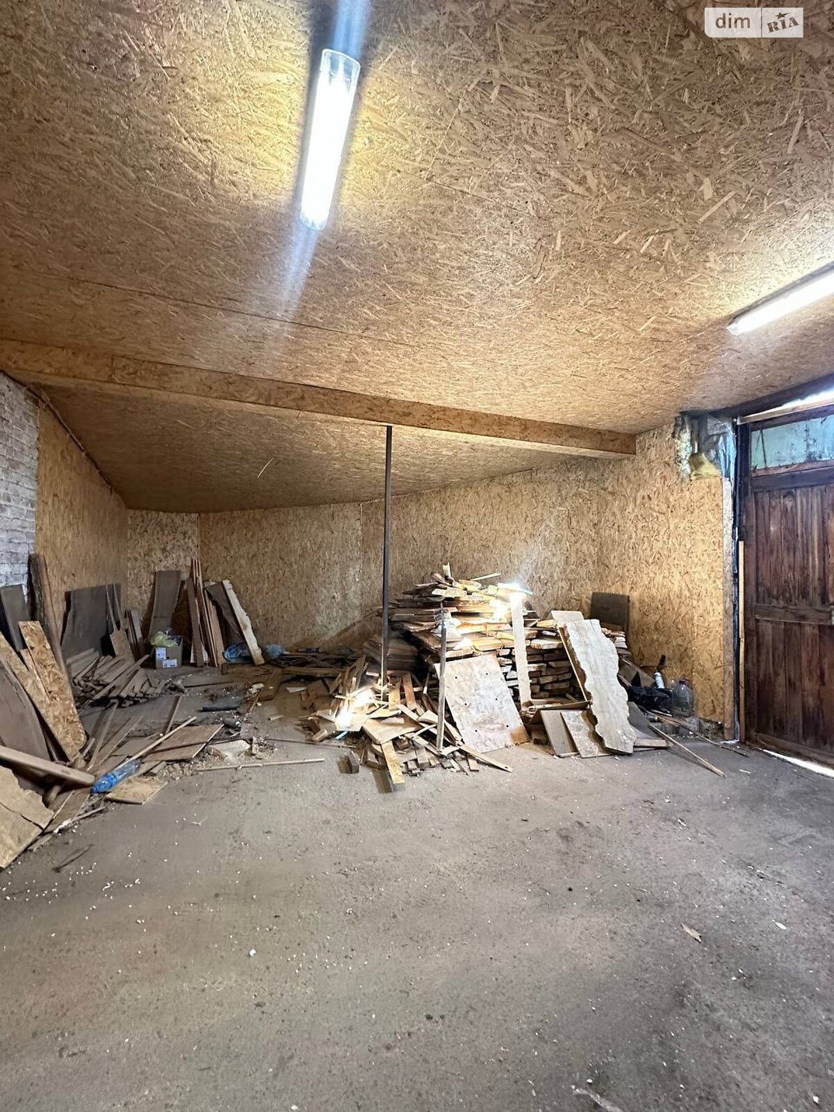 Коммерческое помещение в Богдановке, Центральная улица, цена: продажи 32 000 долларов за объект фото 1 Коммерческое помещение в Богдановке, Центральная улица, цена продажи: 32 000 долларов за объект фото 1