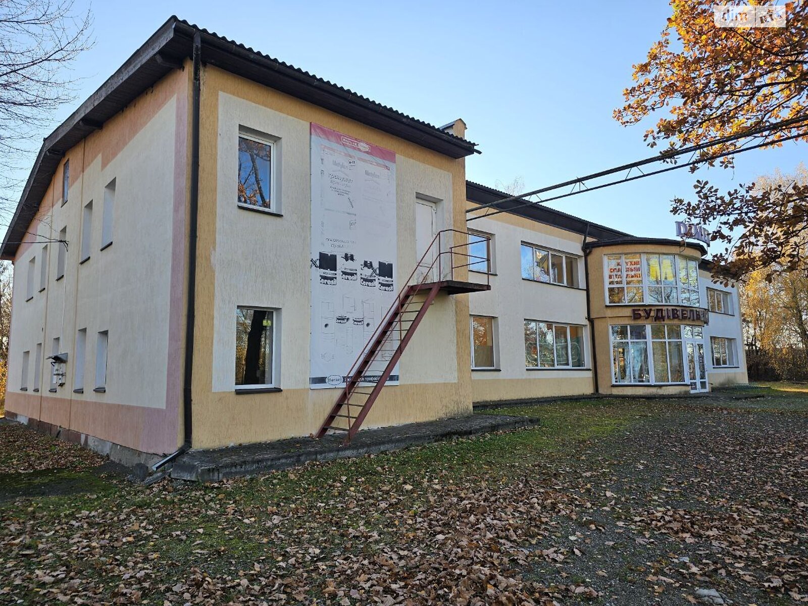 Коммерческое помещение в Богородчанах, продажа по Шевченко улица 114, район Богородчаны, цена: 350 000 долларов за объект фото 1 Коммерческое помещение в Богородчанах, продажа по Шевченко улица 114, район Богородчаны, цена: 350 000 долларов за объект фото 1