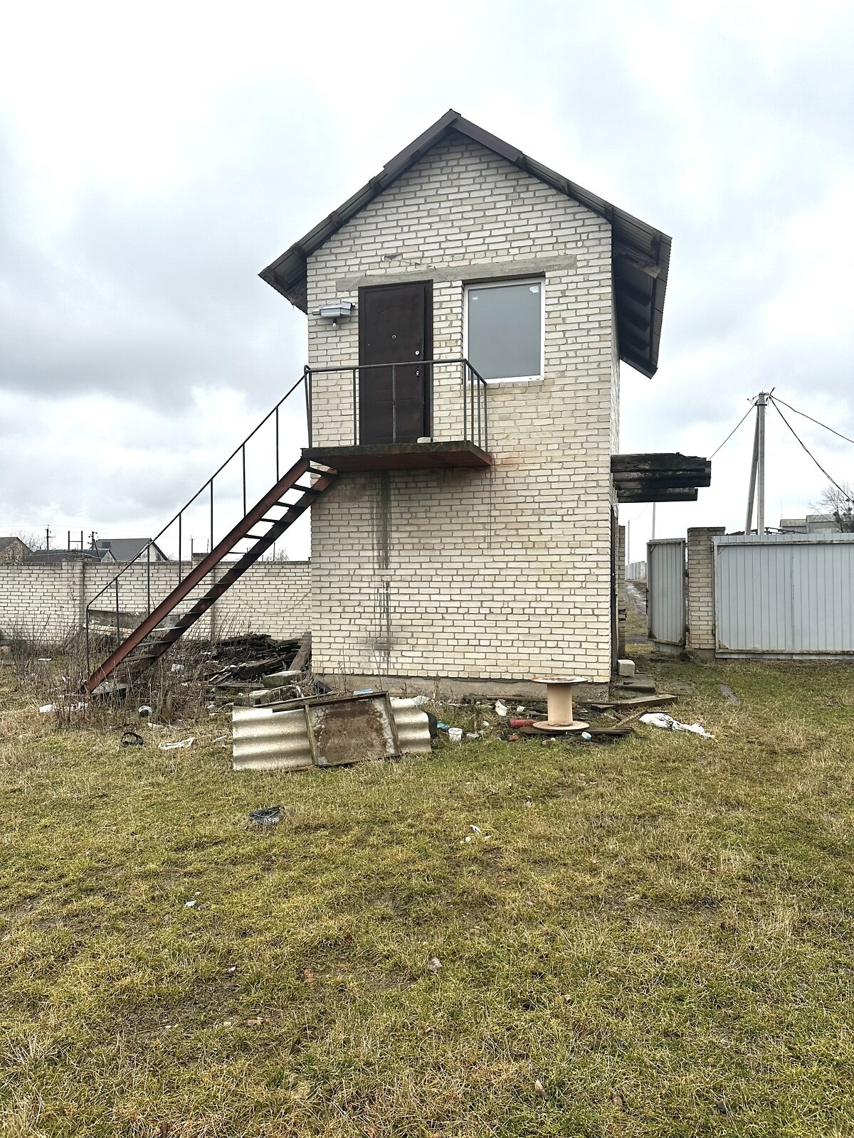 Коммерческое помещение в Боратине, Школьно улица, цена: продажи 350 000 долларов за объект фото 1 Коммерческое помещение в Боратине, Школьно улица, цена продажи: 350 000 долларов за объект фото 1