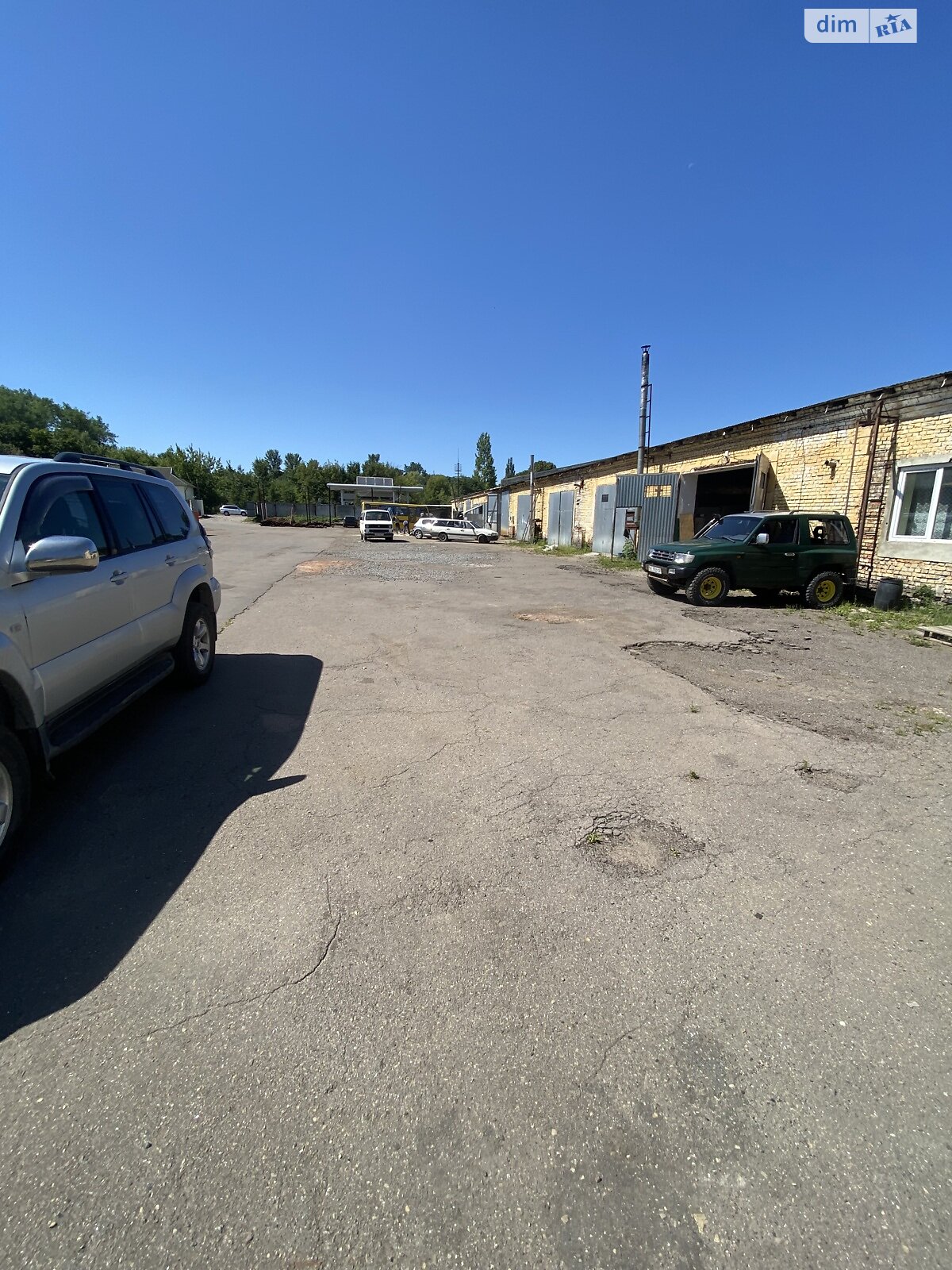 Коммерческое помещение в Бориславе, Братьев Лисиков улица 1, цена: продажи 390 000 долларов за объект фото 1 Коммерческое помещение в Бориславе, Братьев Лисиков улица 1, цена продажи: 390 000 долларов за объект фото 1