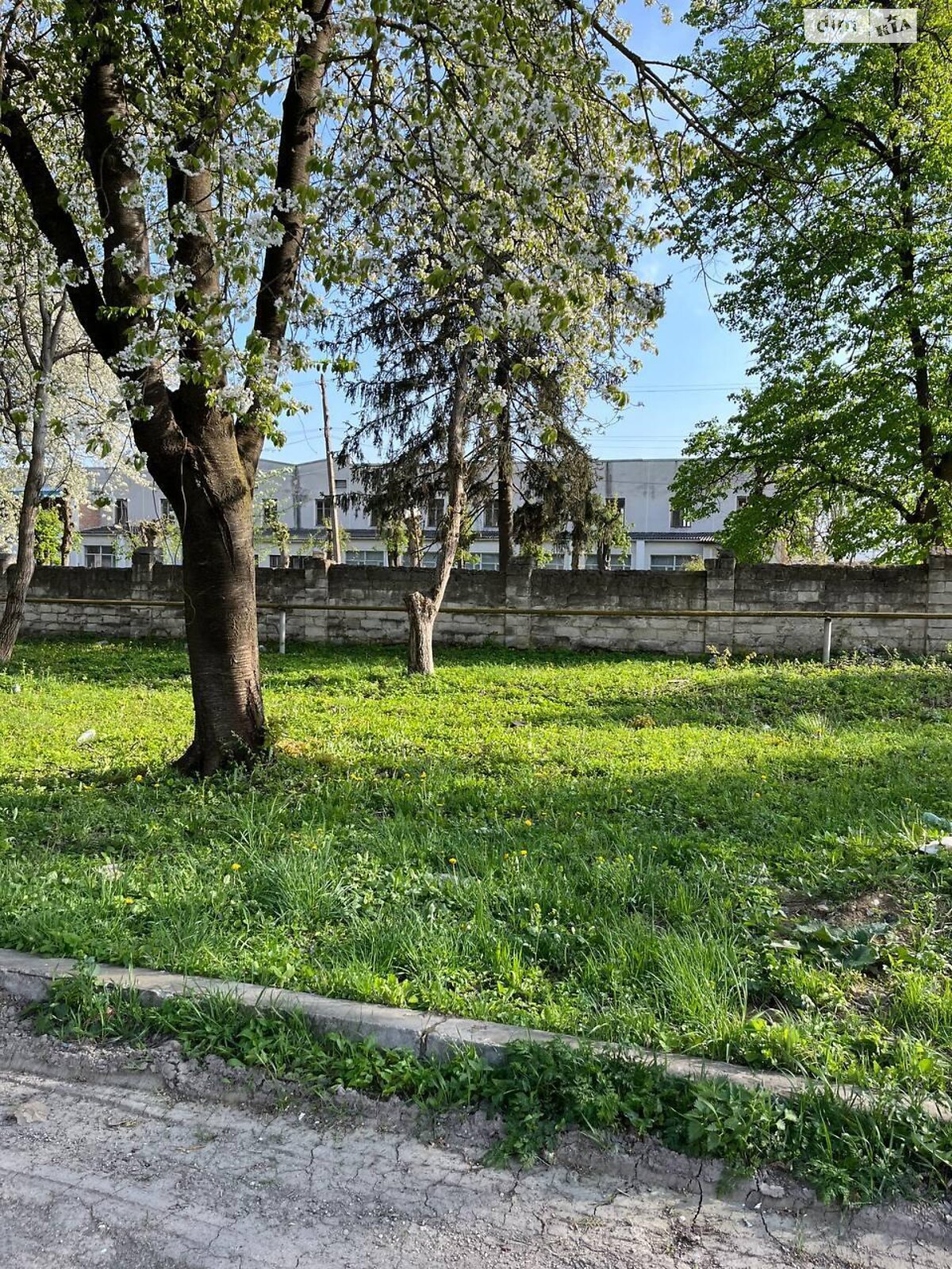 Коммерческое помещение в Борщеве, продажа по Владимира Великого улица, район Борщев, цена: 886 150 долларов за объект фото 1 Коммерческое помещение в Борщеве, продажа по Владимира Великого улица, район Борщев, цена: 886 150 долларов за объект фото 1
