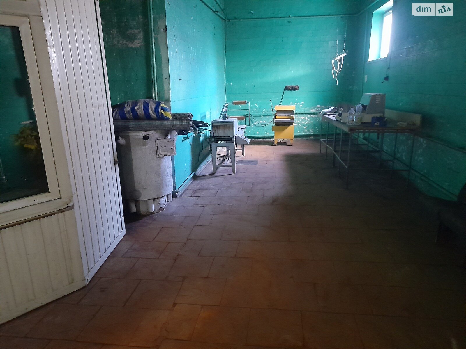 Коммерческое помещение в Борщеве, продажа по Я. Гнездовского улица 48, район Борщев, цена: 110 000 долларов за объект фото 1 Коммерческое помещение в Борщеве, продажа по Я. Гнездовского улица 48, район Борщев, цена: 110 000 долларов за объект фото 1