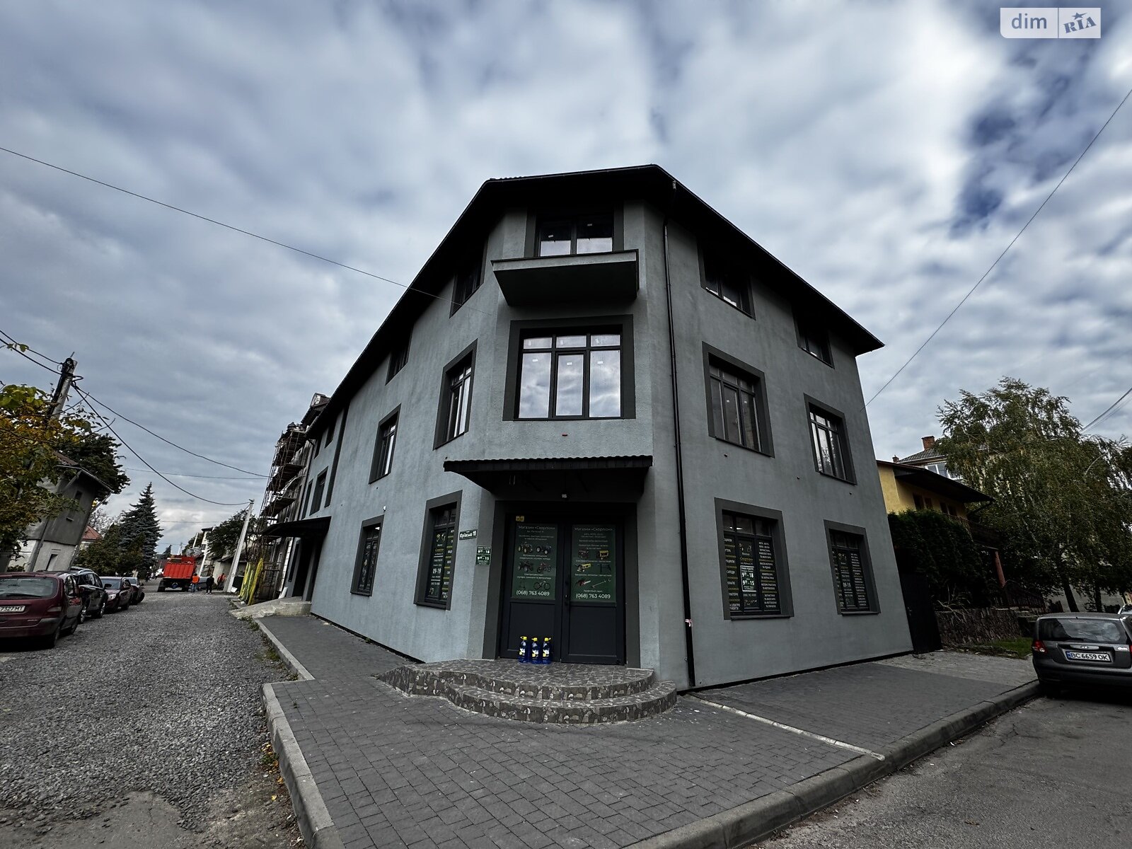 Комерційне приміщення в Бродах, продаж по Юріївська вулиця 10, район Броди, ціна: 1 156 220 доларів за об’єкт фото 1 Комерційне приміщення в Бродах, продаж по Юріївська вулиця 10, район Броди, ціна: 1 156 220 доларів за об’єкт фото 1