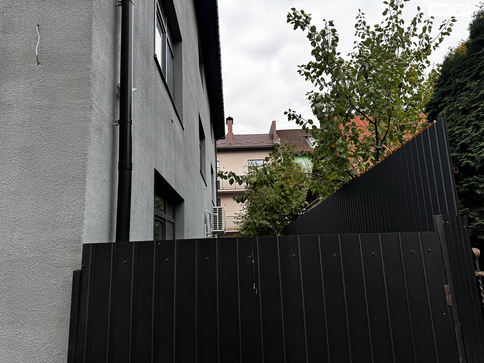 Комерційне приміщення в Бродах, продаж по Юріївська вулиця 10, район Броди, ціна: 1 156 220 доларів за об’єкт фото 1 Комерційне приміщення в Бродах, продаж по Юріївська вулиця 10, район Броди, ціна: 1 156 220 доларів за об’єкт фото 1