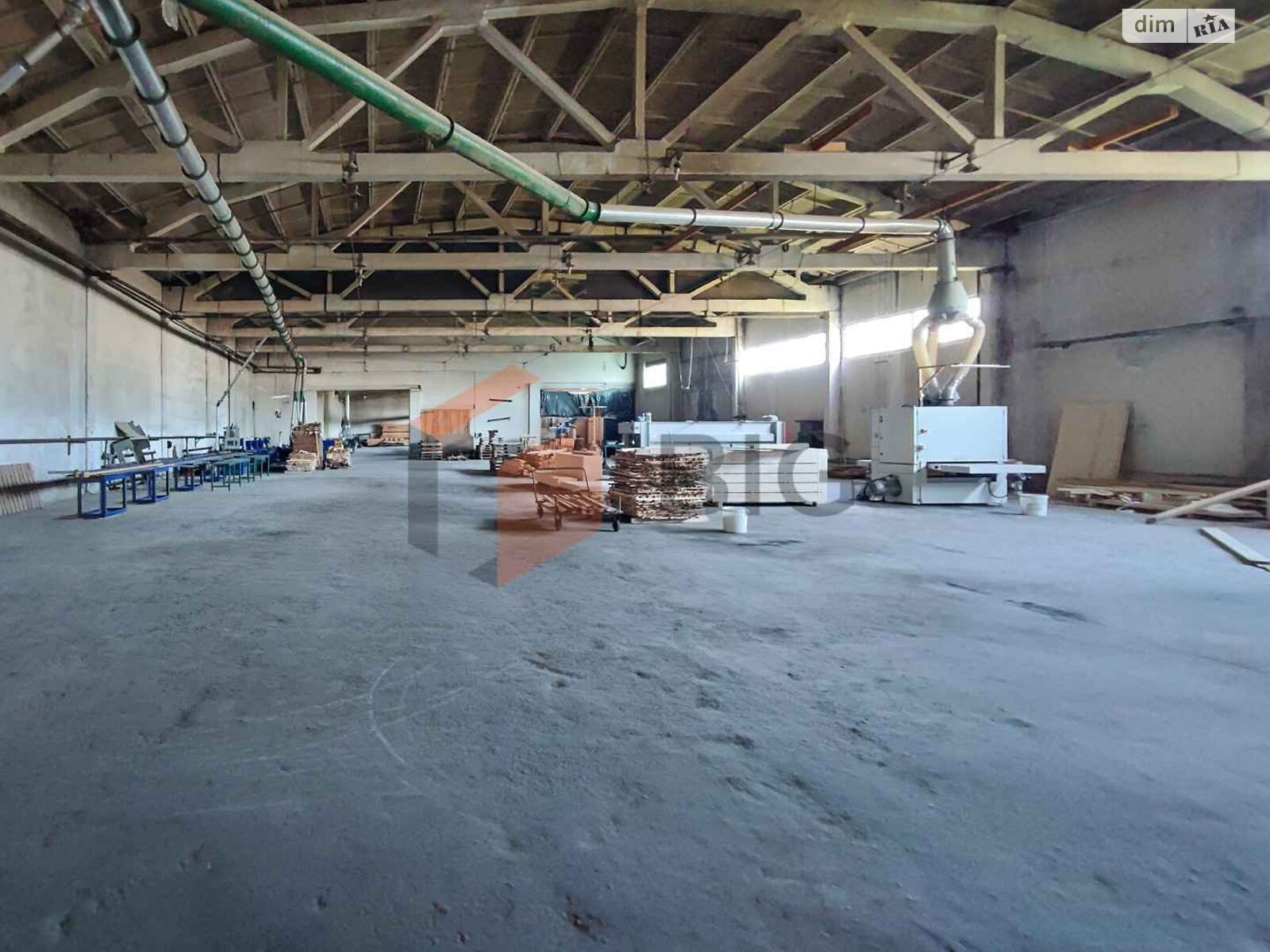Коммерческое помещение в Брошневе, Брошнів, цена: продажи 2 100 000 долларов за объект фото 1 Коммерческое помещение в Брошневе, Брошнів, цена продажи: 2 100 000 долларов за объект фото 1