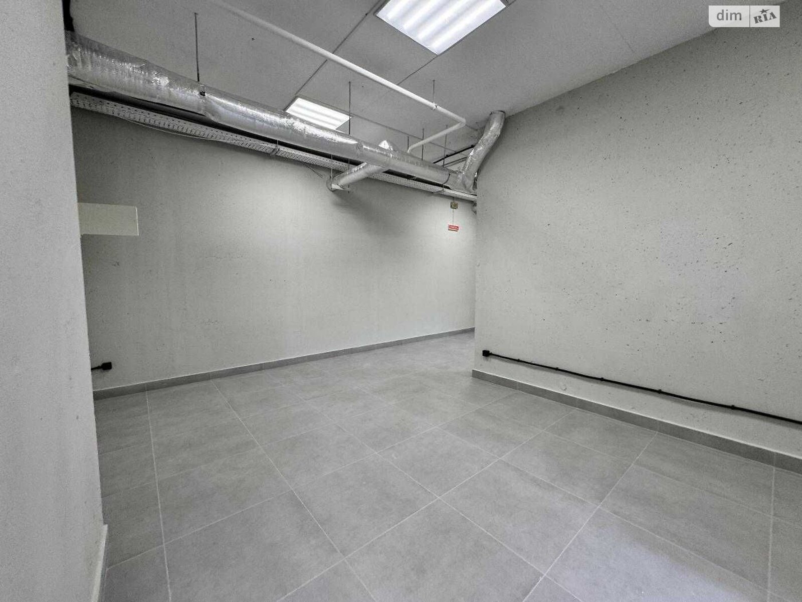 Коммерческое помещение в Броварах, Симона Петлюры улица, цена: продажи 70 000 долларов за объект фото 1 Коммерческое помещение в Броварах, Симона Петлюры улица, цена продажи: 70 000 долларов за объект фото 1