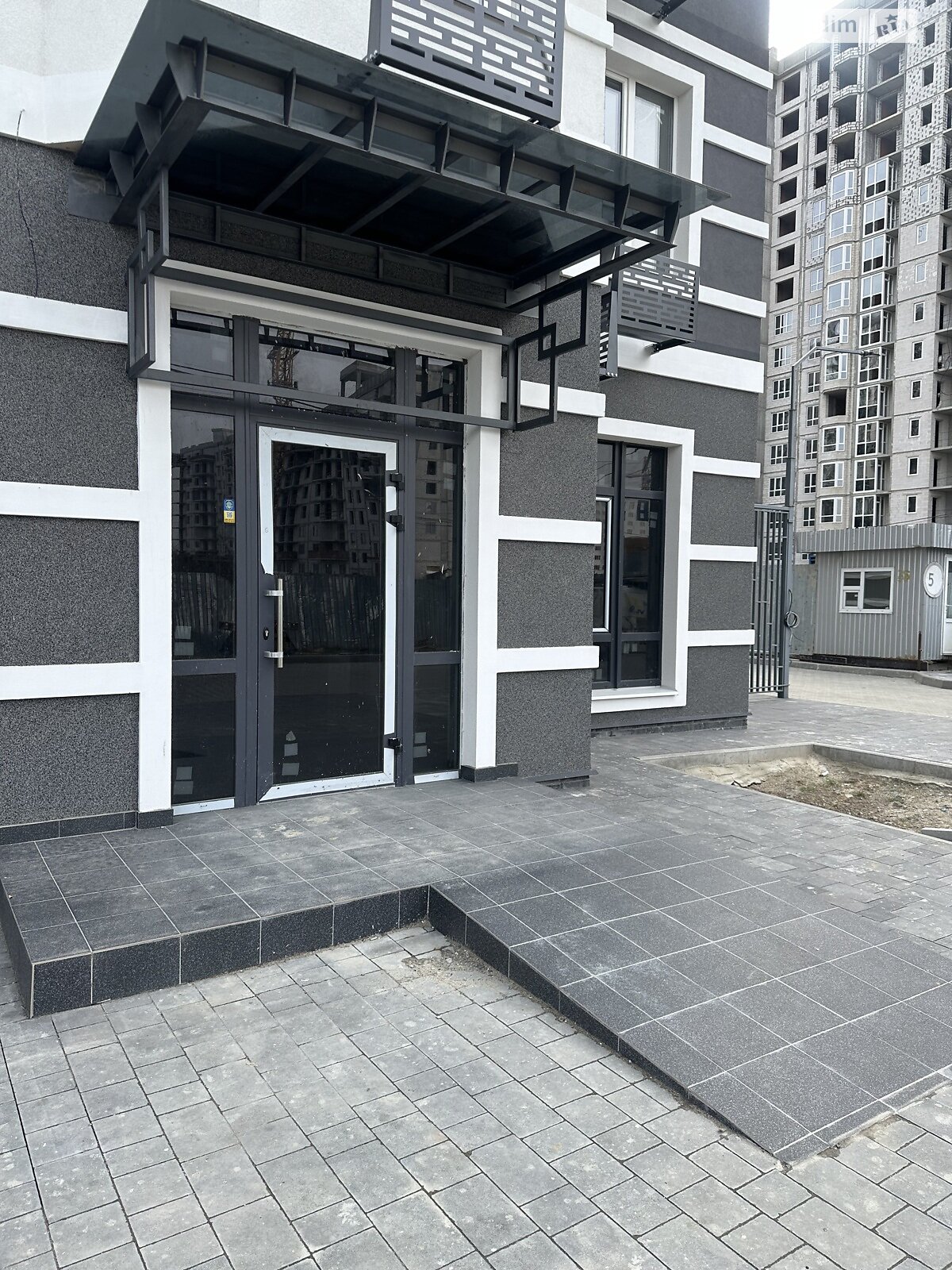 Комерційне приміщення в Бучі, продаж по Леоніда Бірюкова бульвар 2А, район Буча, ціна: 110 000 доларів за об’єкт фото 1 Комерційне приміщення в Бучі, продаж по Леоніда Бірюкова бульвар 2А, район Буча, ціна: 110 000 доларів за об’єкт фото 1