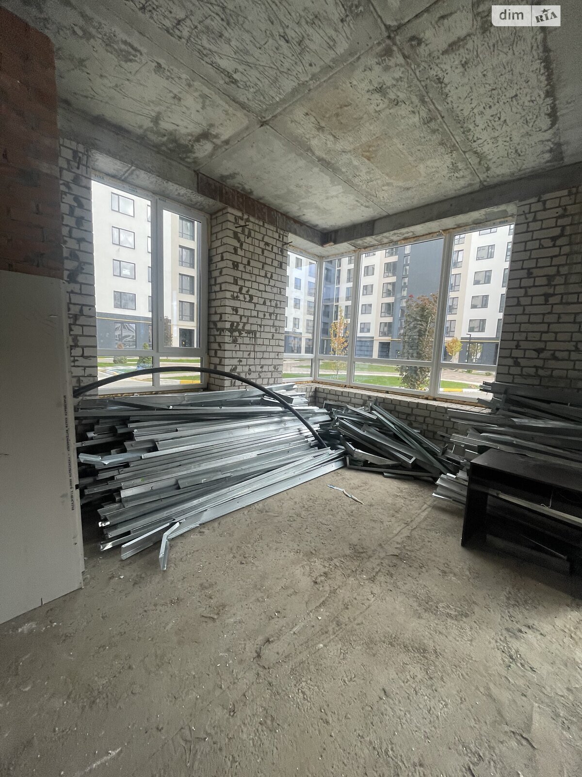 Коммерческое помещение в Буче, продажа по Николая Мозгового улица 2, район Буча, цена: 61 700 долларов за объект фото 1