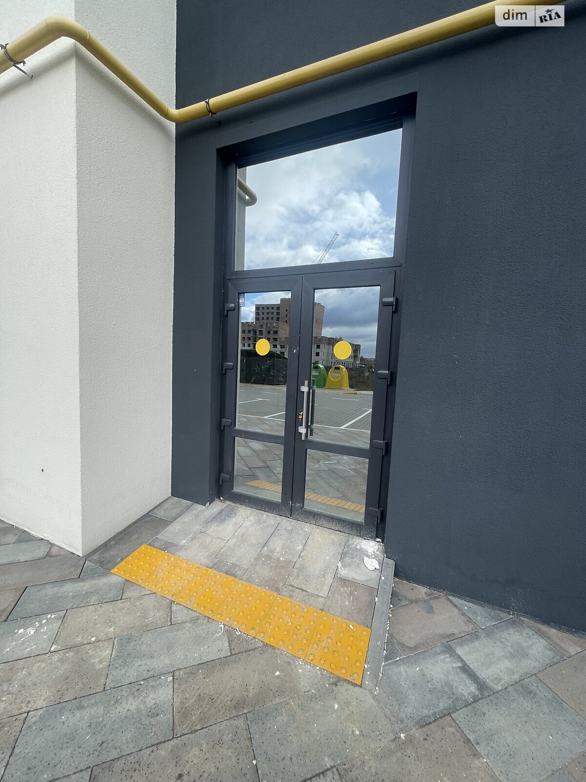 Коммерческое помещение в Буче, продажа по Николая Мозгового улица 2, район Буча, цена: 61 700 долларов за объект фото 1