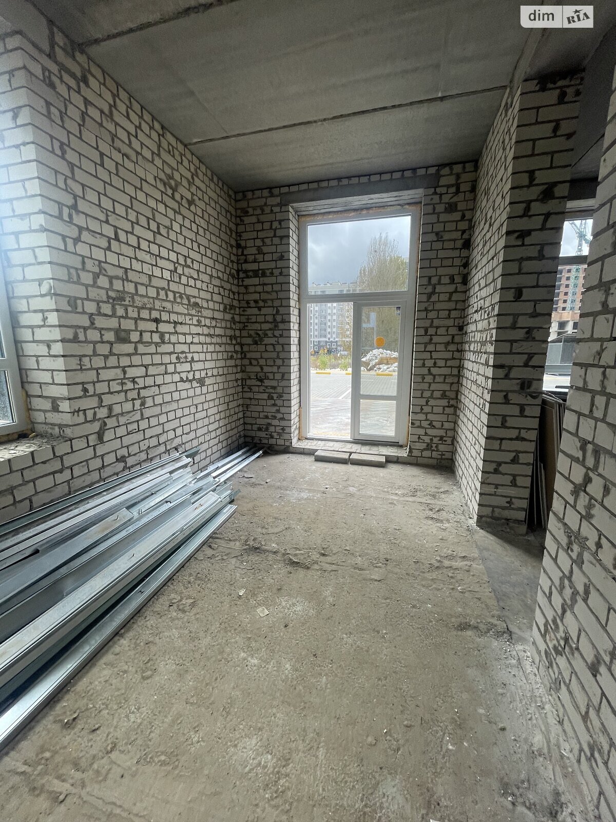 Коммерческое помещение в Буче, продажа по Николая Мозгового улица 2, район Буча, цена: 61 700 долларов за объект фото 1