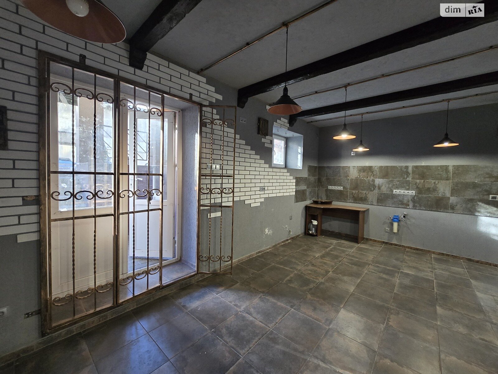 Коммерческое помещение в Буче, Ярослава Мудрого улица, цена продажи: 22 500 долларов за объект фото 1